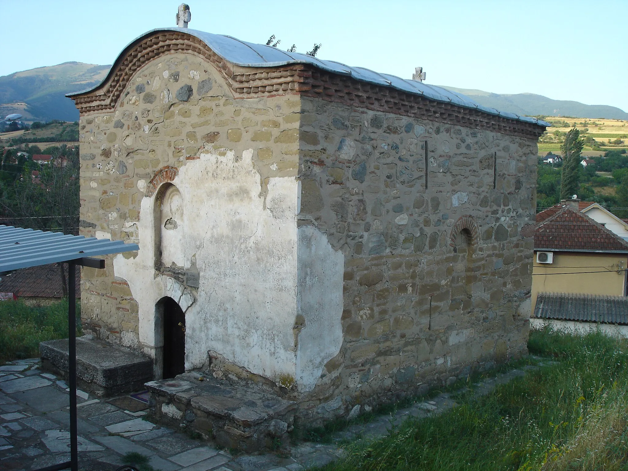 Photo showing: Medieval church St. Nicolas in Radishani, Macedonia