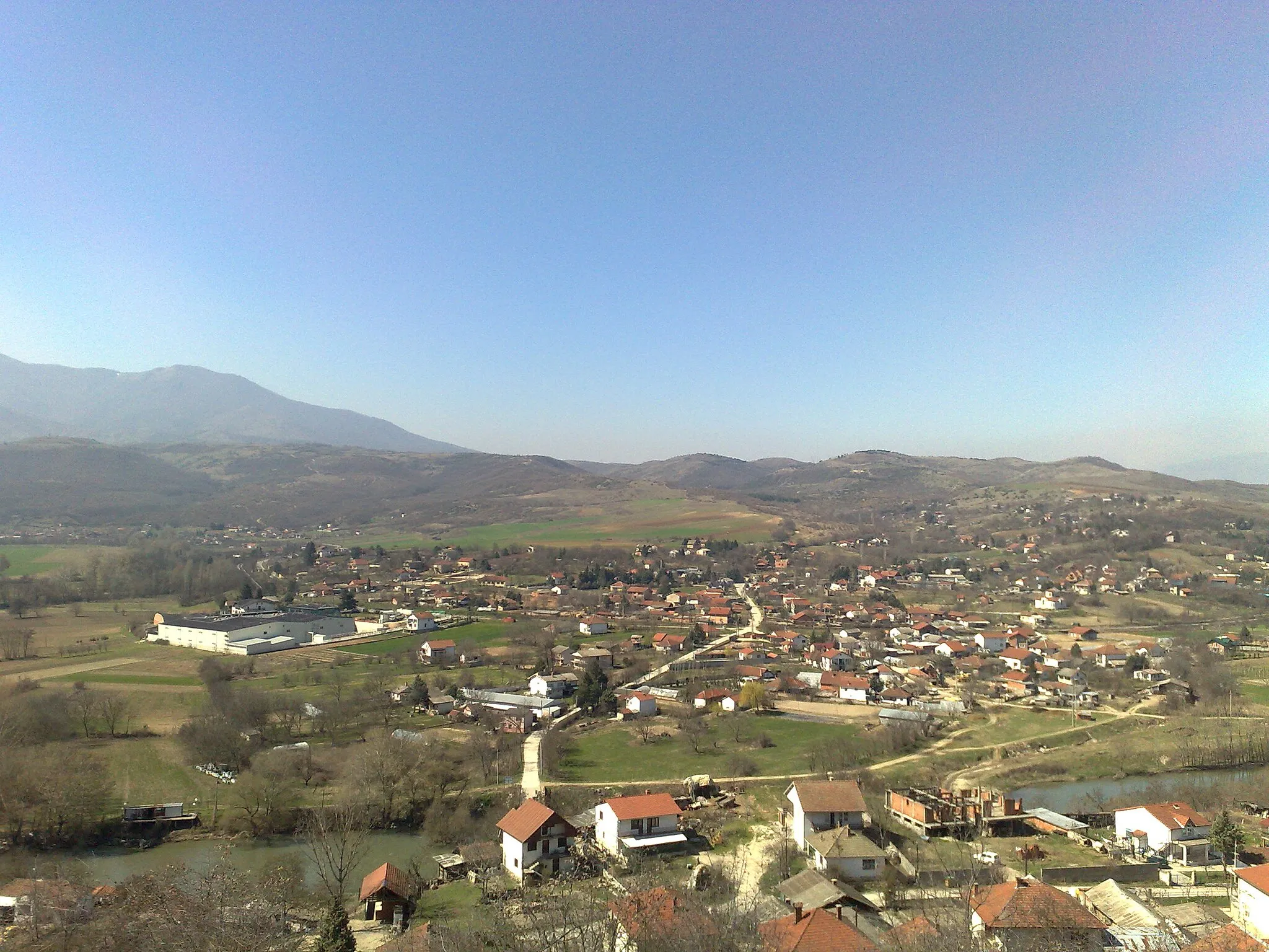 Photo showing: View to the village of Oreshani from the hills over Taor, Skopje region, Macedonia