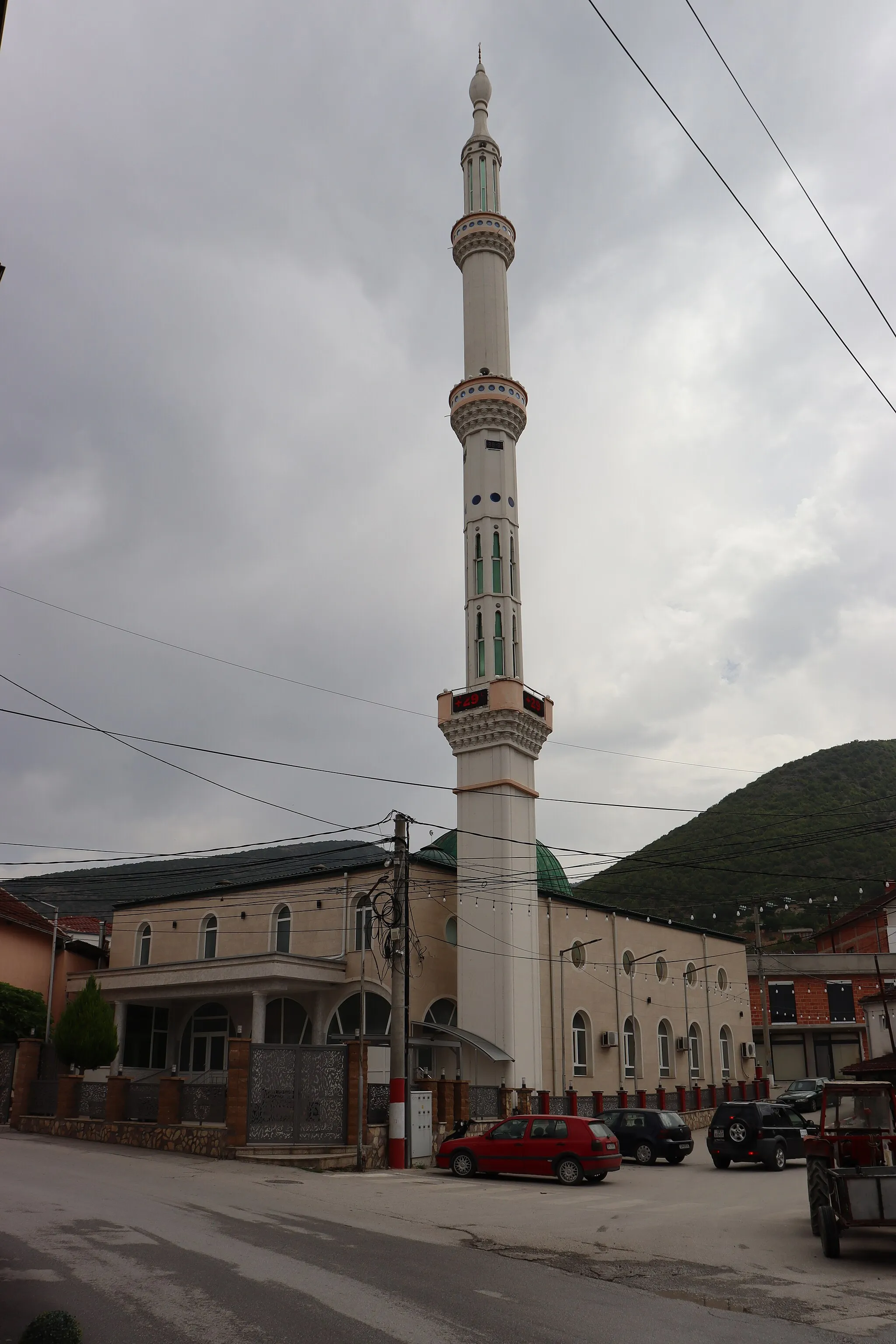 Photo showing: The New Mosque in the village of Forino