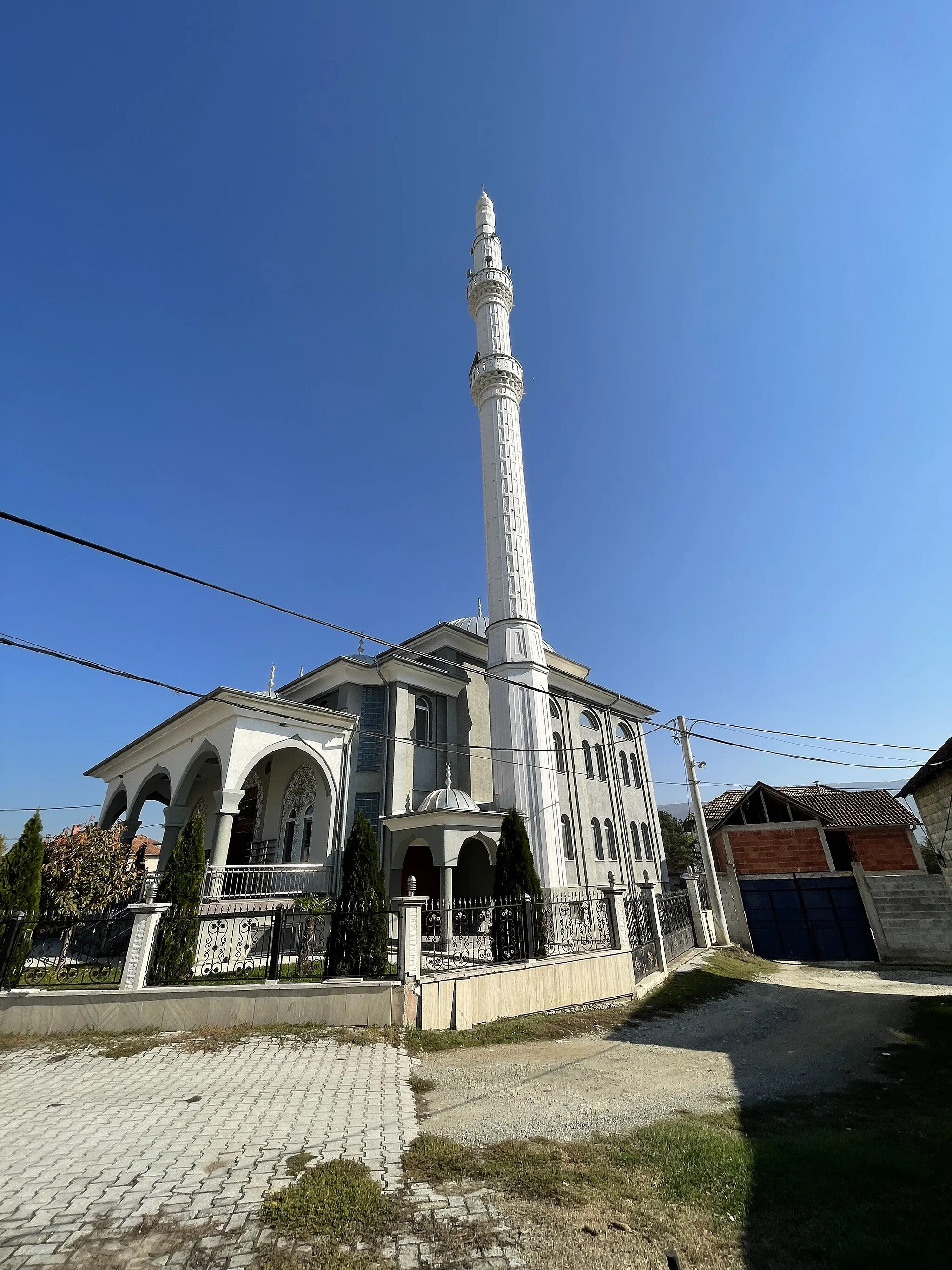 Photo showing: Mosque in the village Šemševo