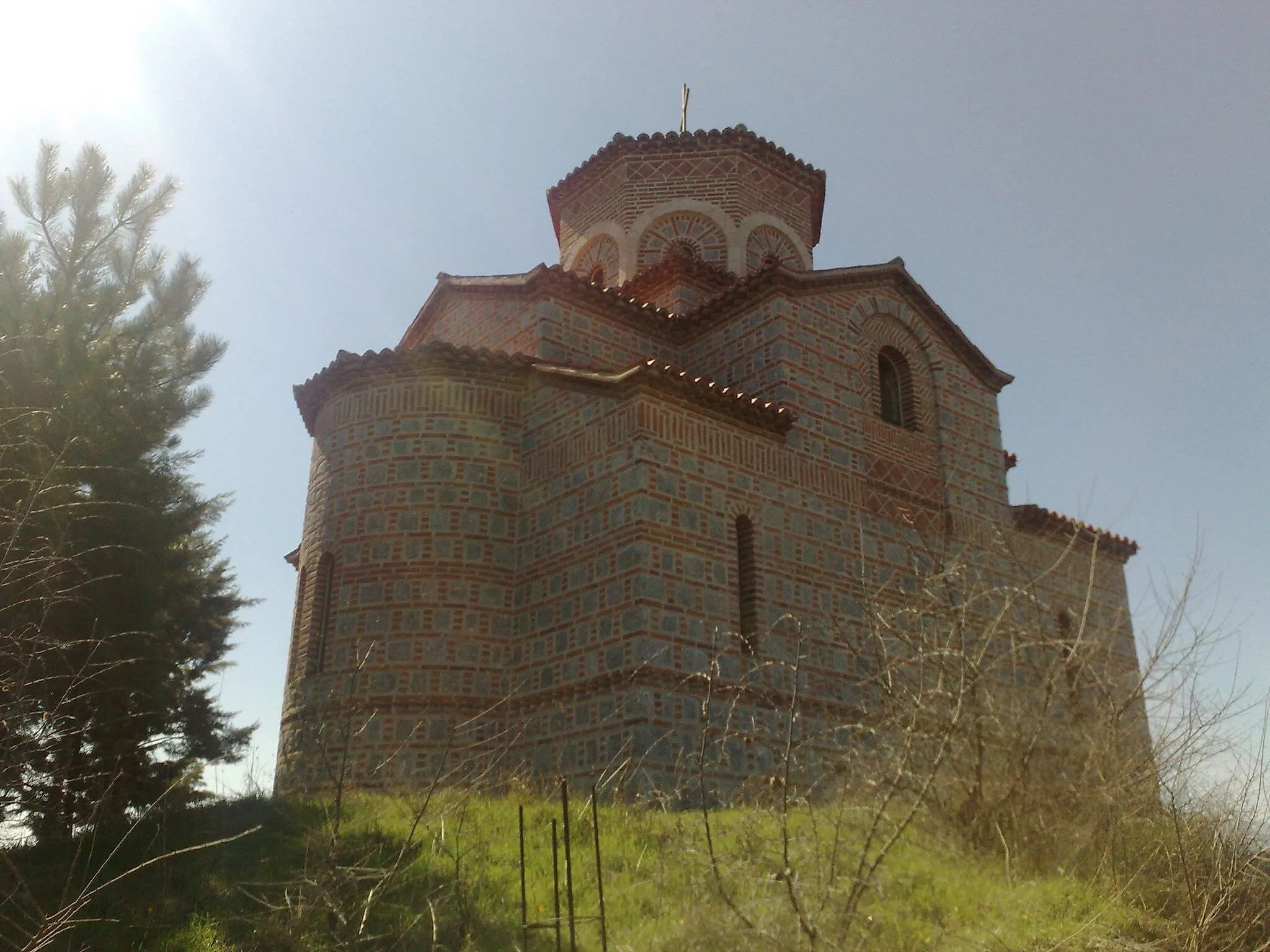 Photo showing: Црквата Свети Илија во село Таор