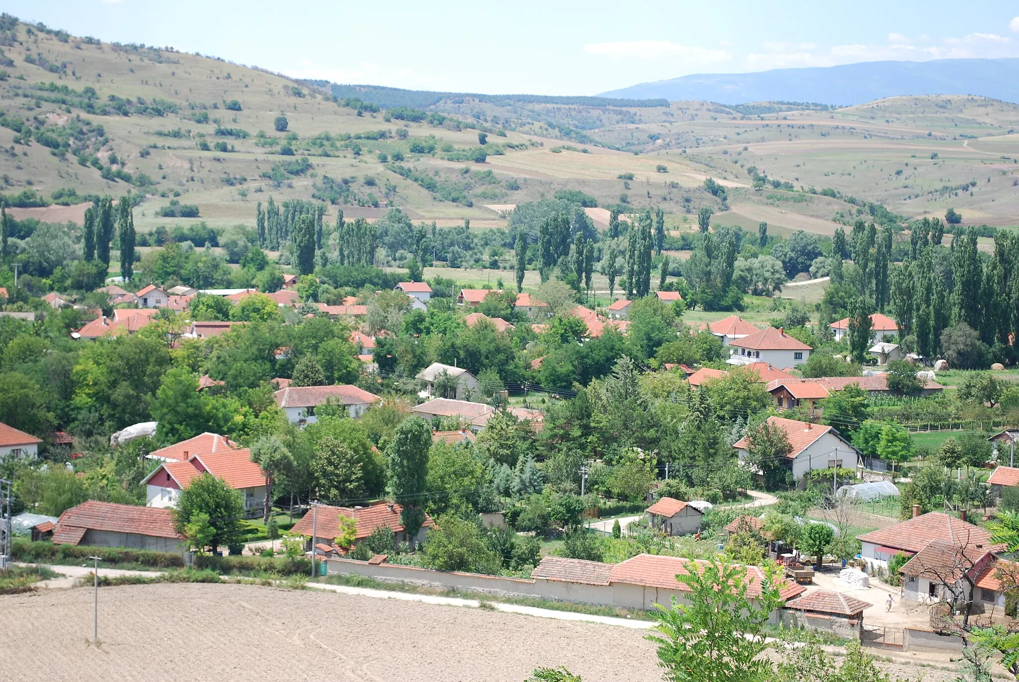 Photo showing: View on Gorno Konjari, Skopje, Macedonia