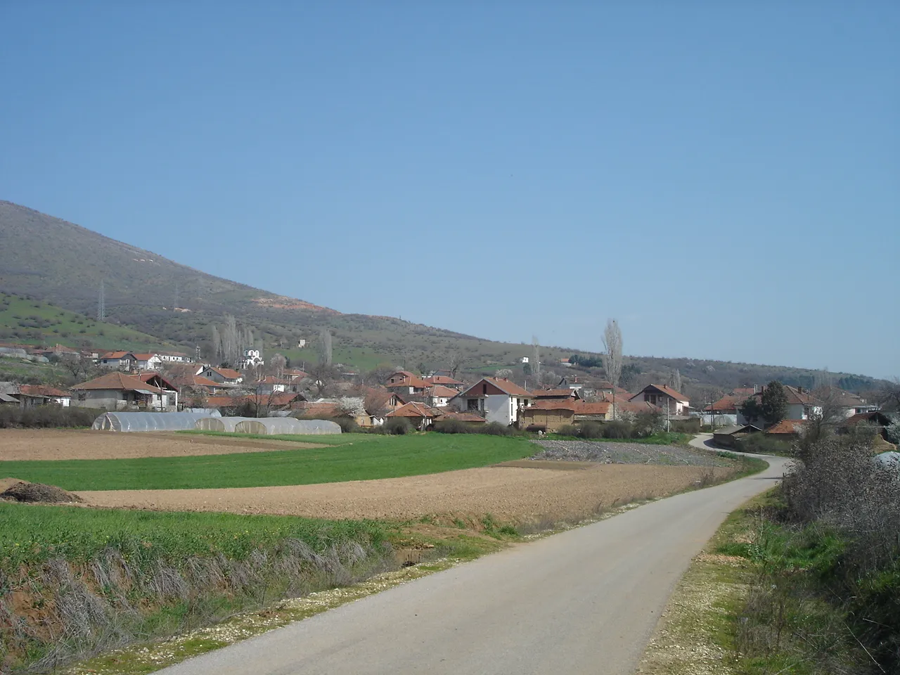 Photo showing: village of Brnjarci, near Skopje, Macedonia