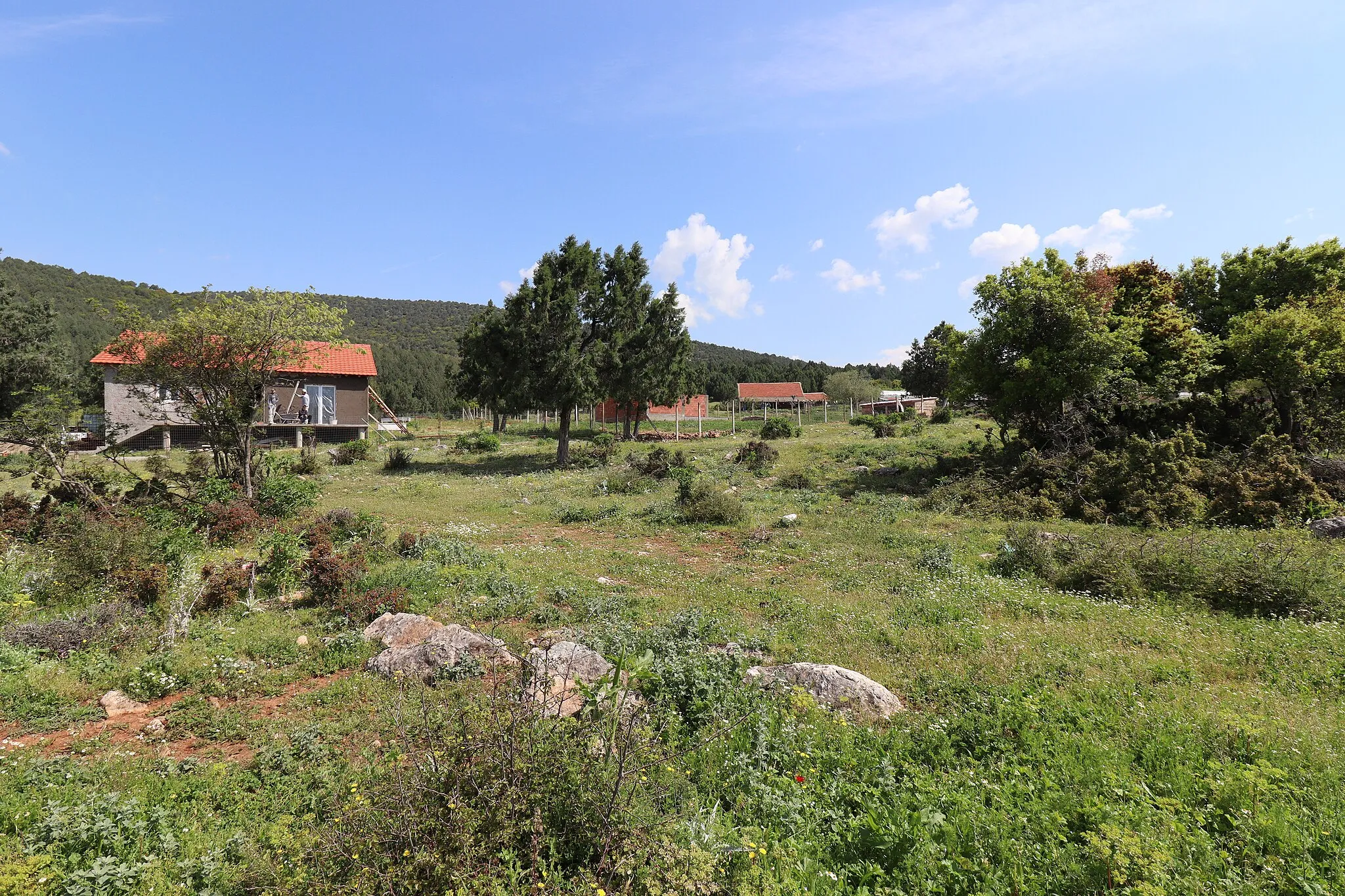 Photo showing: A view of the village of Tatarli