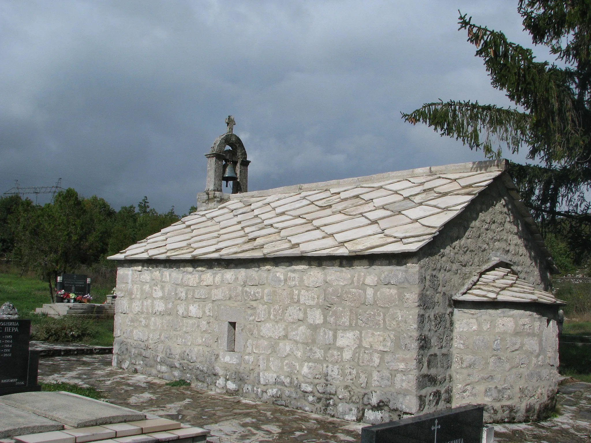 Photo showing: NKD656, Crkva pokrova Bogorodice u mjestu Mosko, 12 km od Trebinja