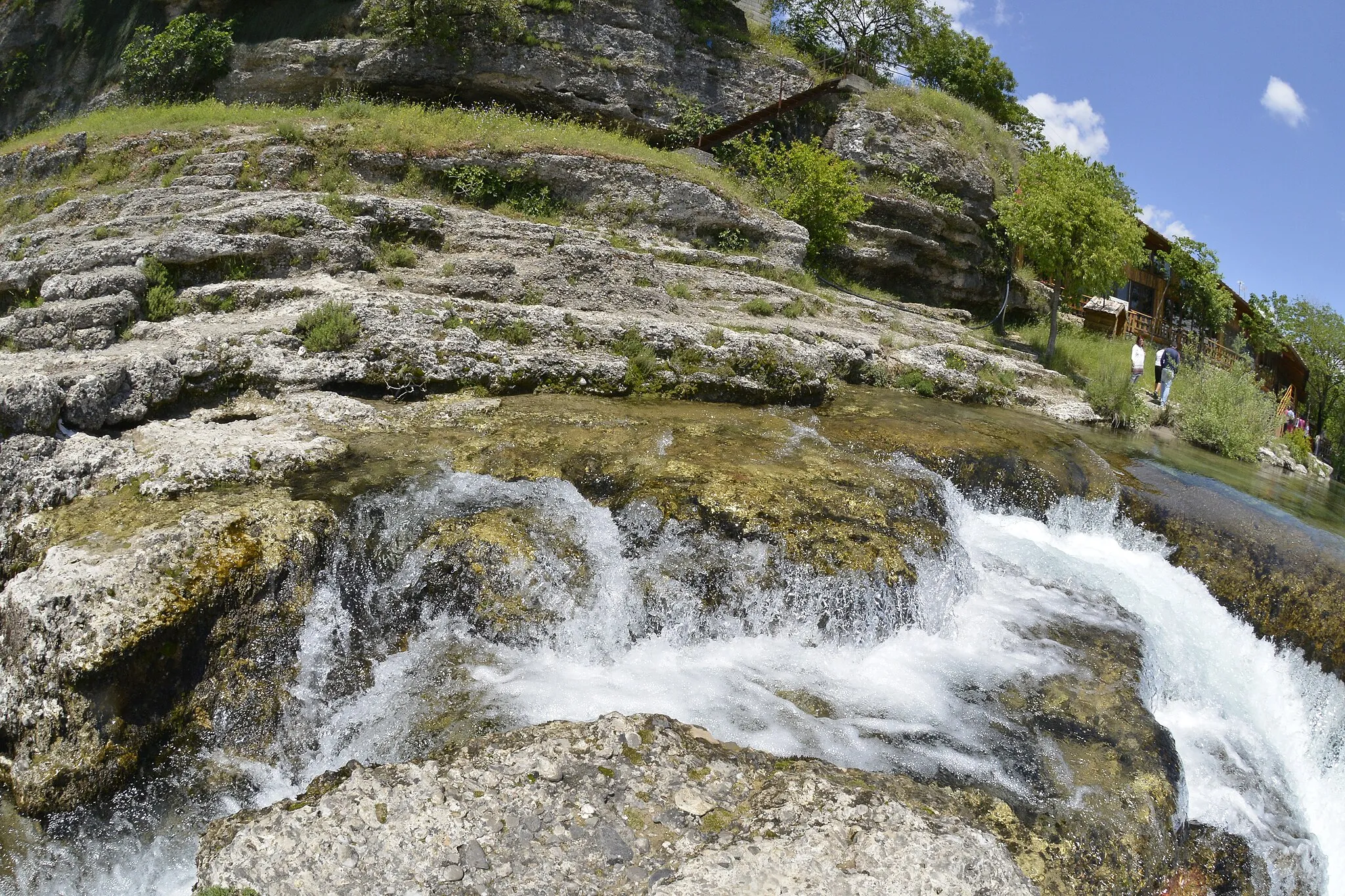 Photo showing: Waterfalls on Cijevna (Cem)  river in Montenegro