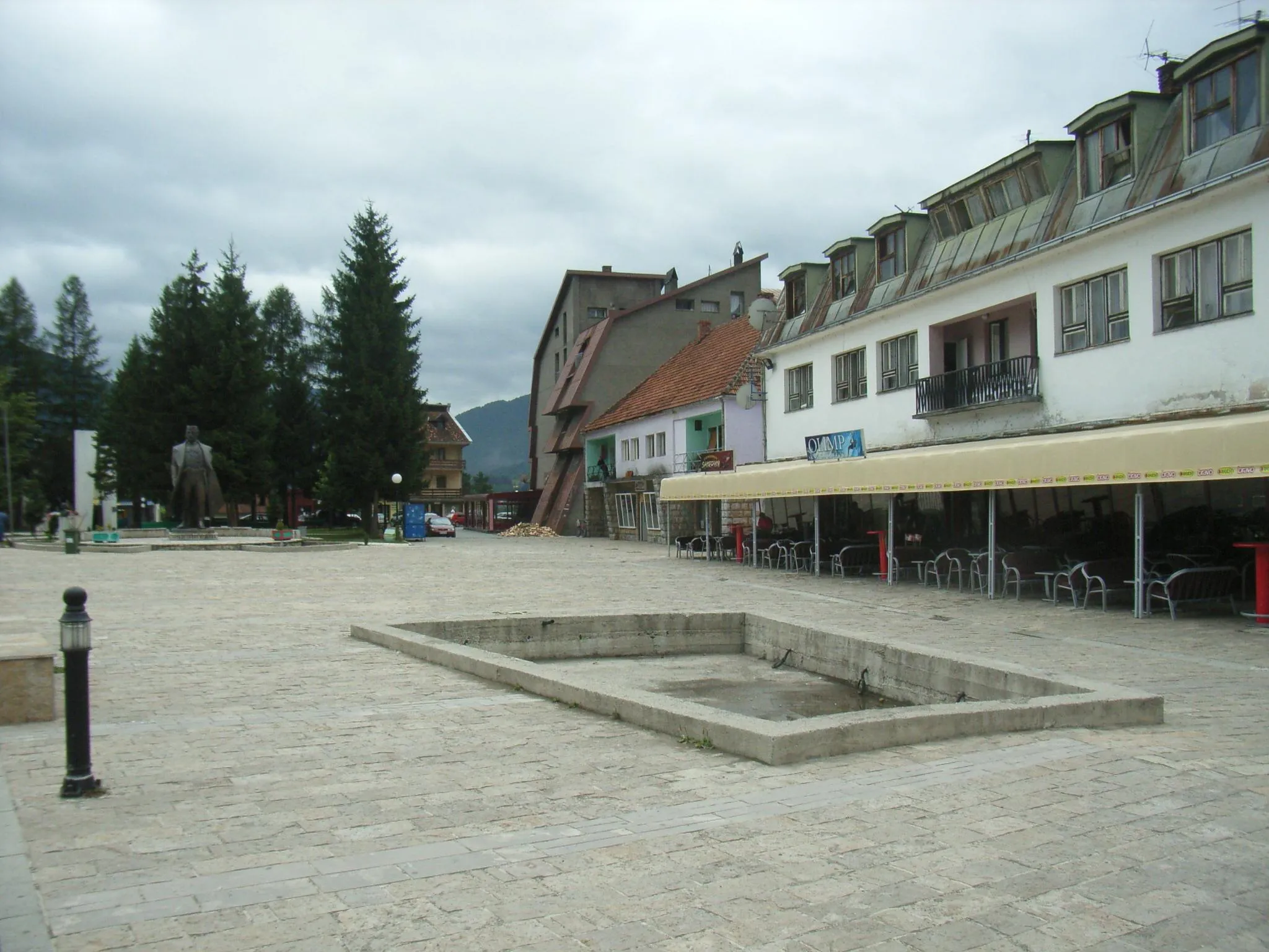 Photo showing: Stadtzentrum von Mojkovac in Montenegro
