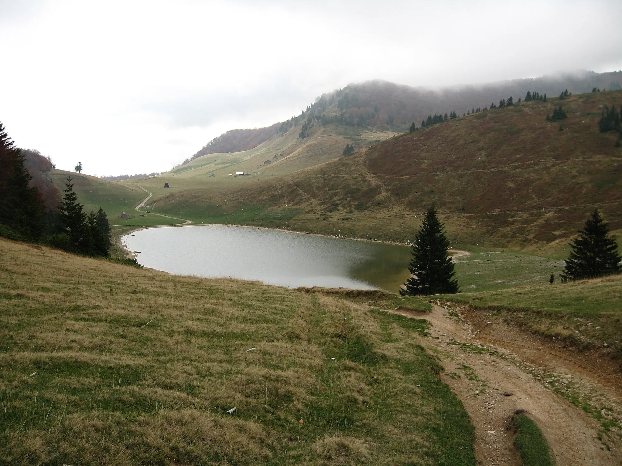 Photo showing: Šiško jezero