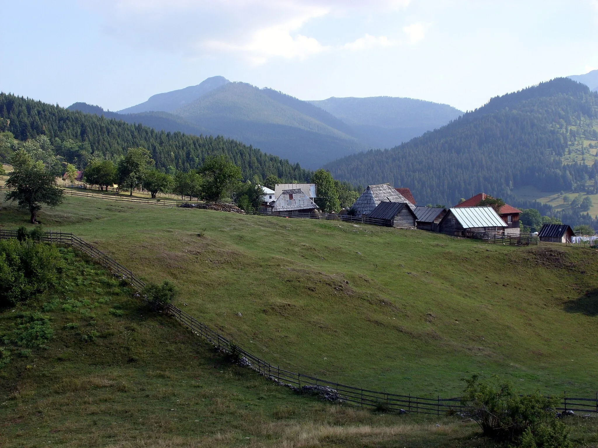 Photo showing: In der Mokra Gora an der Grenze zwischen Montenegro und Kosovo.