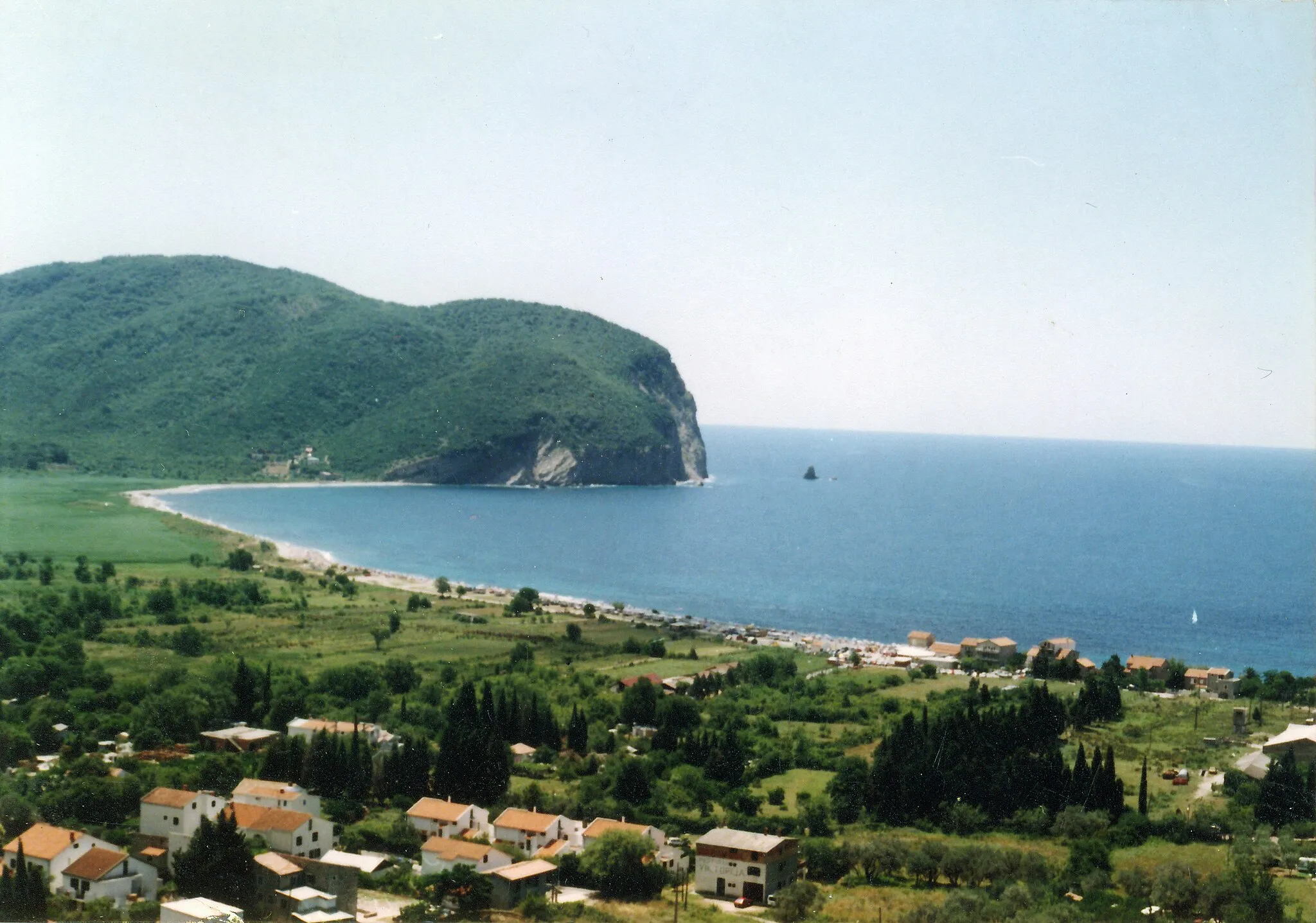 Photo showing: Buljarica, a coastal village in the municipality of Budva, Montenegro (mid 90's)
