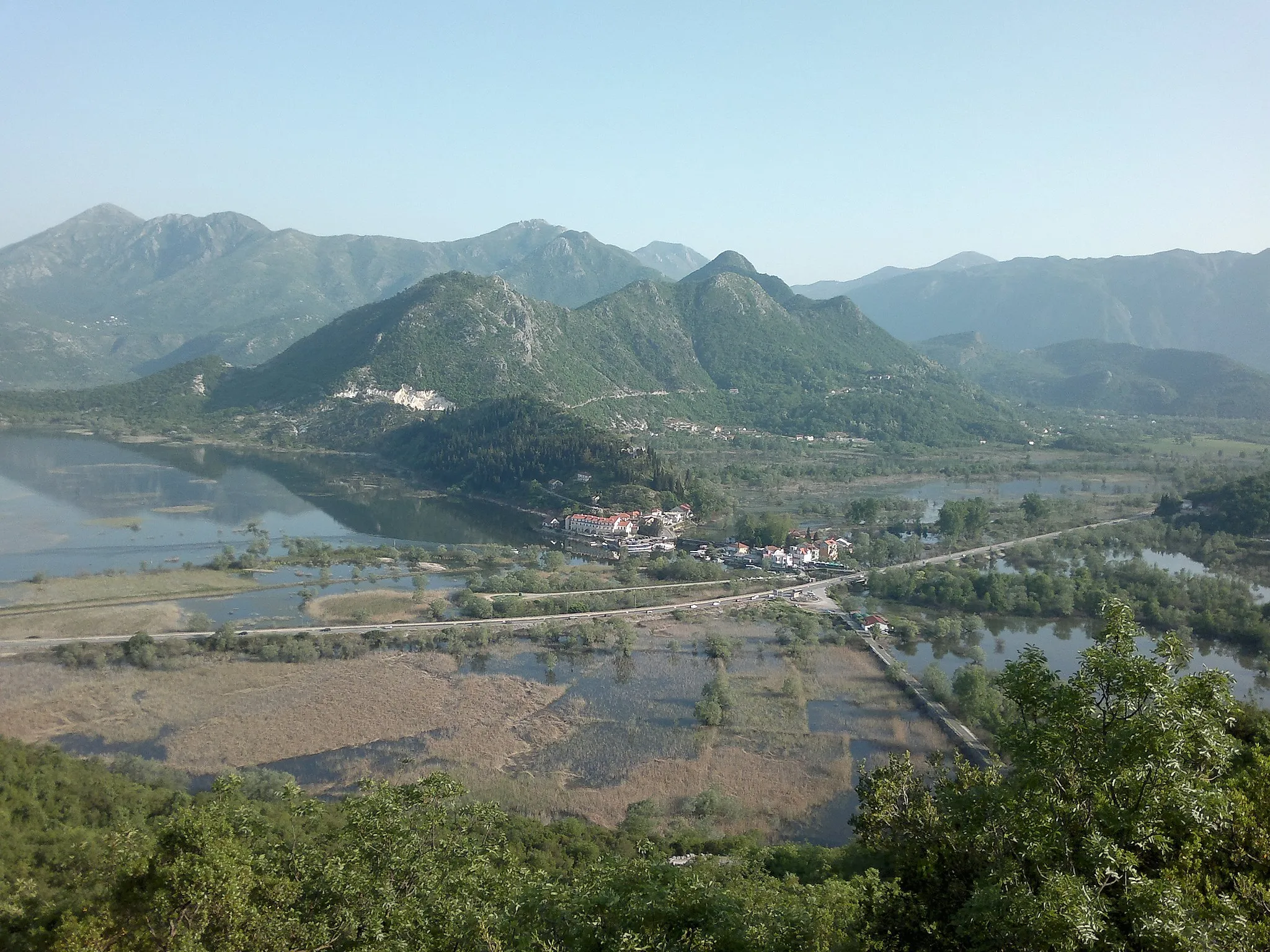 Photo showing: Virpazar in Montenegro, view from the hill across