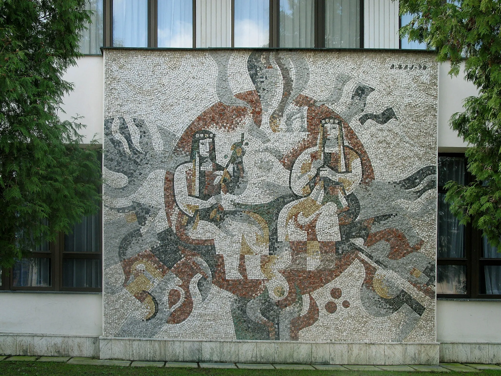 Photo showing: Eteriérová mozaika pred Múzeom ukrajinsko-rusínskej kultúry vo Svidníku