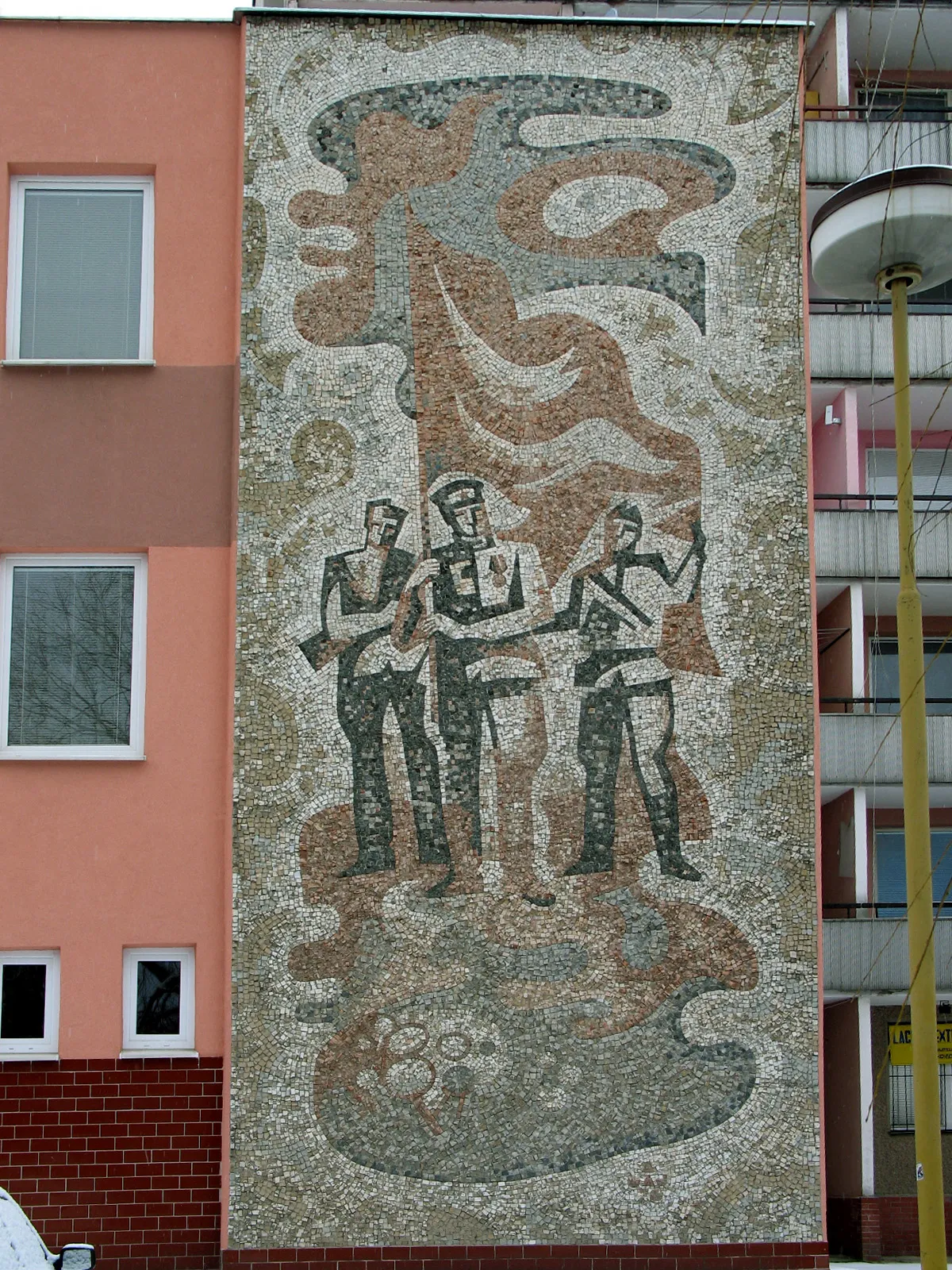 Photo showing: Mozaika na priečeli budovy