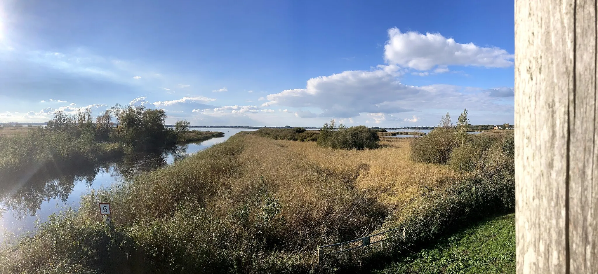 Photo showing: Zuidlaardermeer.Wolfsbarge.DeGroeve.Landschap.Leinwijk Uitkijktoren Molen Kikkoman Panorama