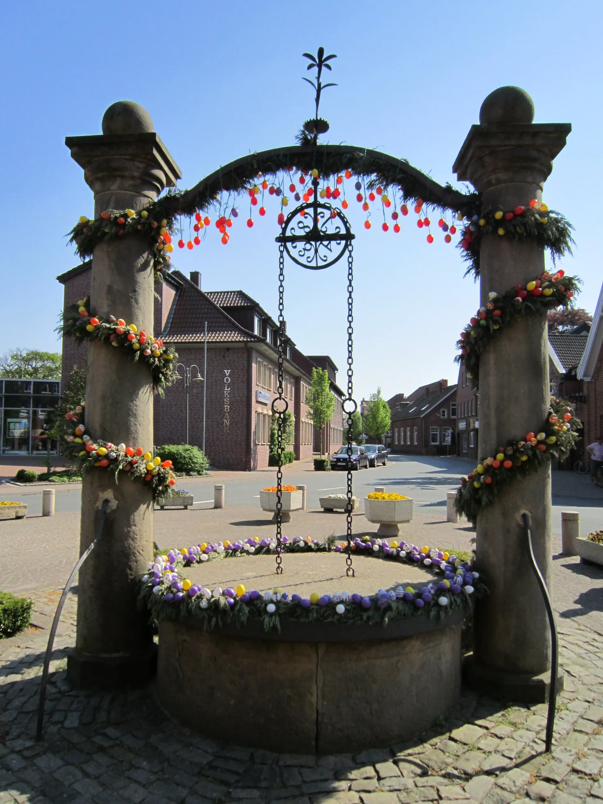 Photo showing: Osterbrunnen in Lathen (Emsland)