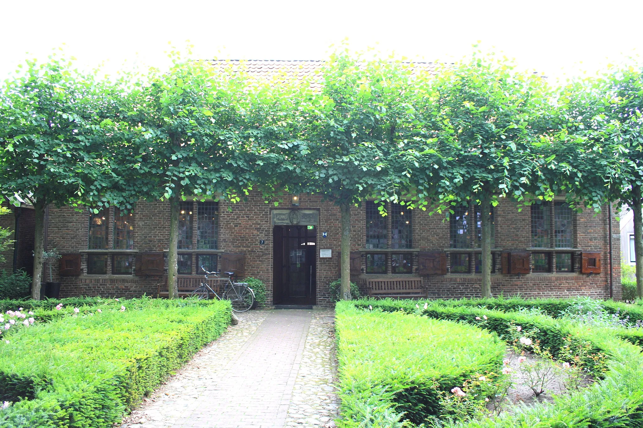 Photo showing: This is an image of rijksmonument number 12903