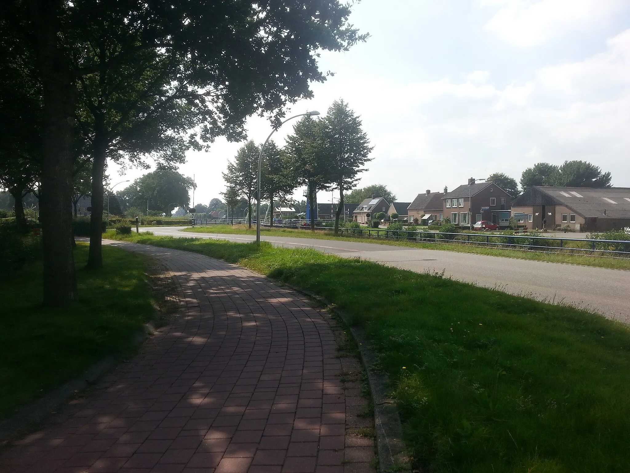 Photo showing: Hijkersmilde tijdens een fietstocht.