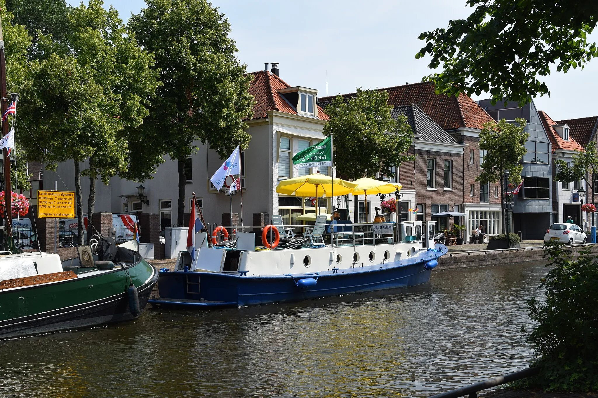 Photo showing: DE PARLEVINKER bij Victory Sail Alkmaar.