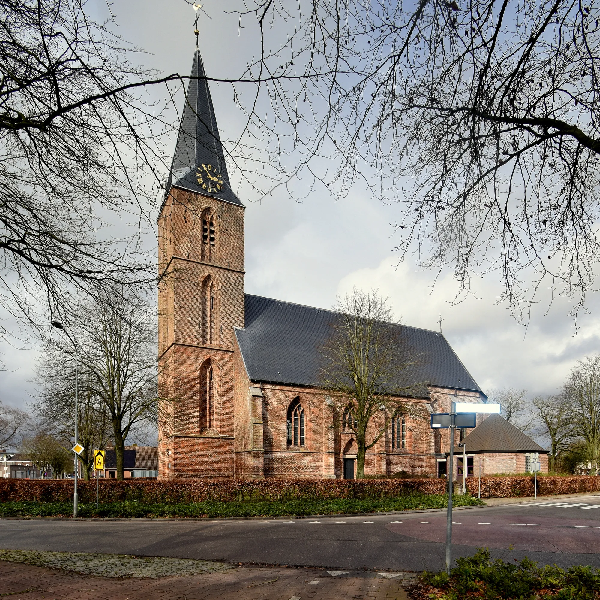 Photo showing: De Stefanustsjerke is in goatyske tsjerke fan de protestantske gemeente yn Beilen yn de provinsje Drinte.
