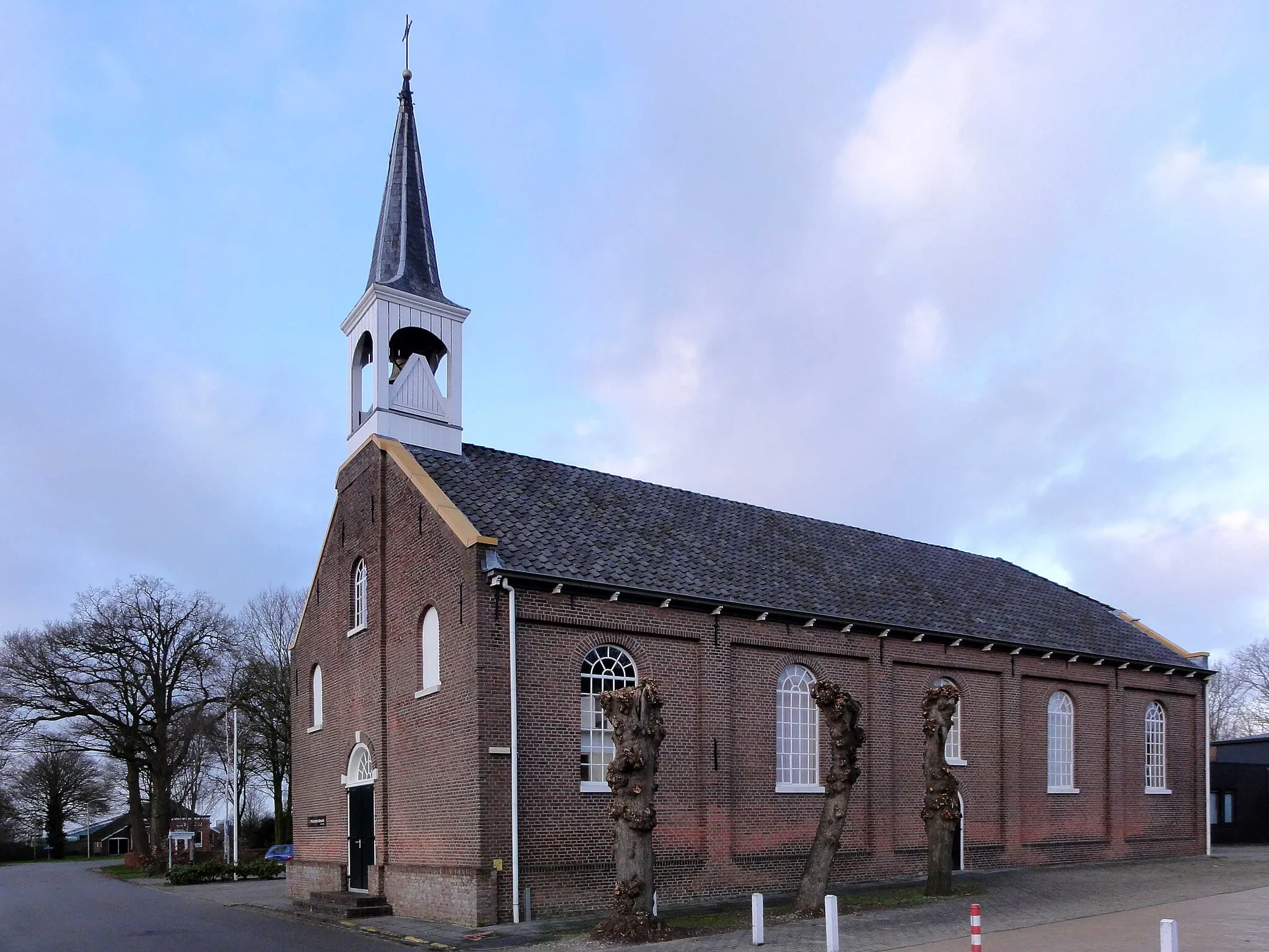Photo showing: Kerk van Nieuw-Buinen, Kerklaan 1 in Nieuw-Buinen (zijaanzicht)