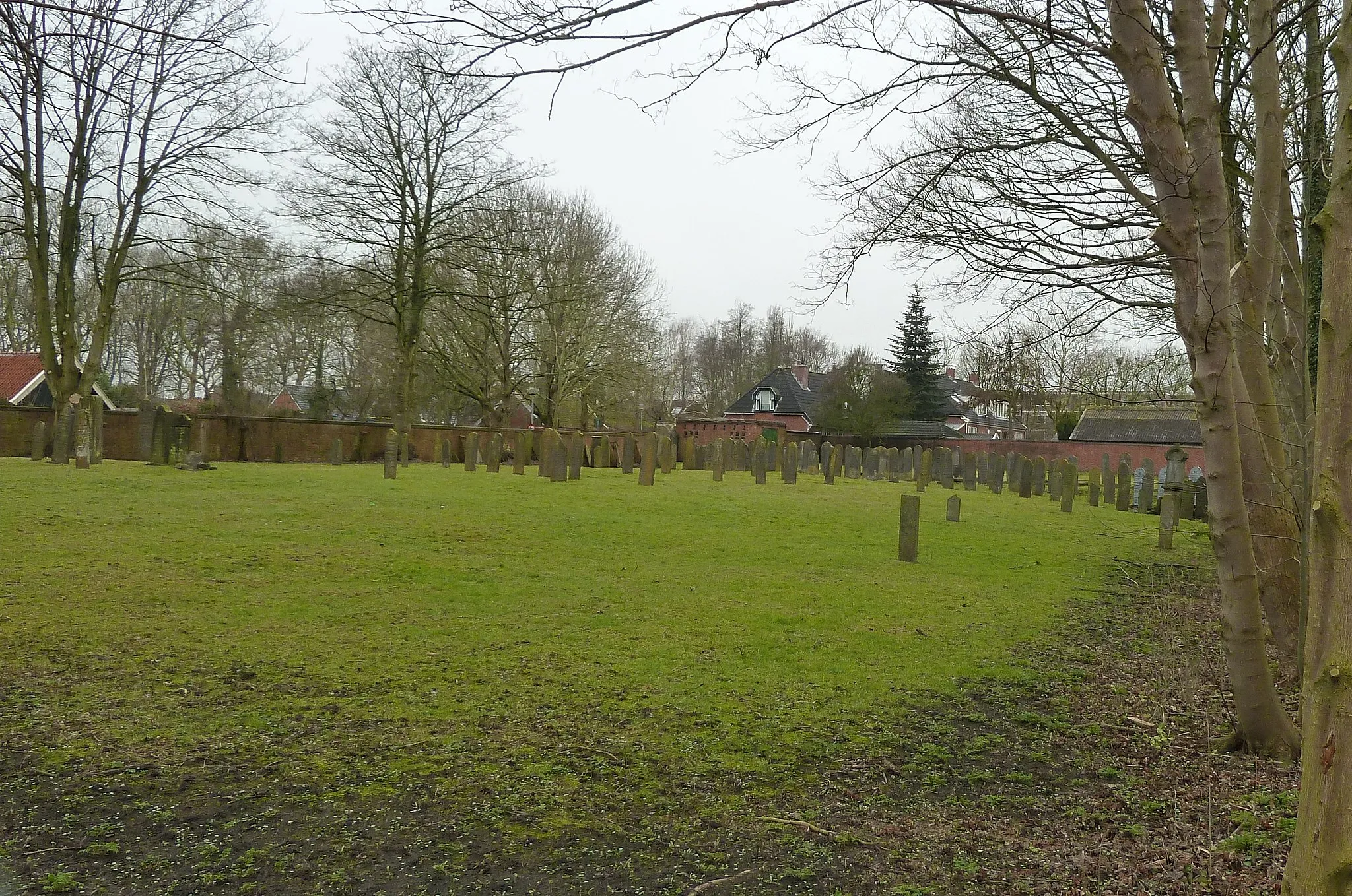 Photo showing: Kerkhof van het Augustijnenklooster op de wierde in Appingedam