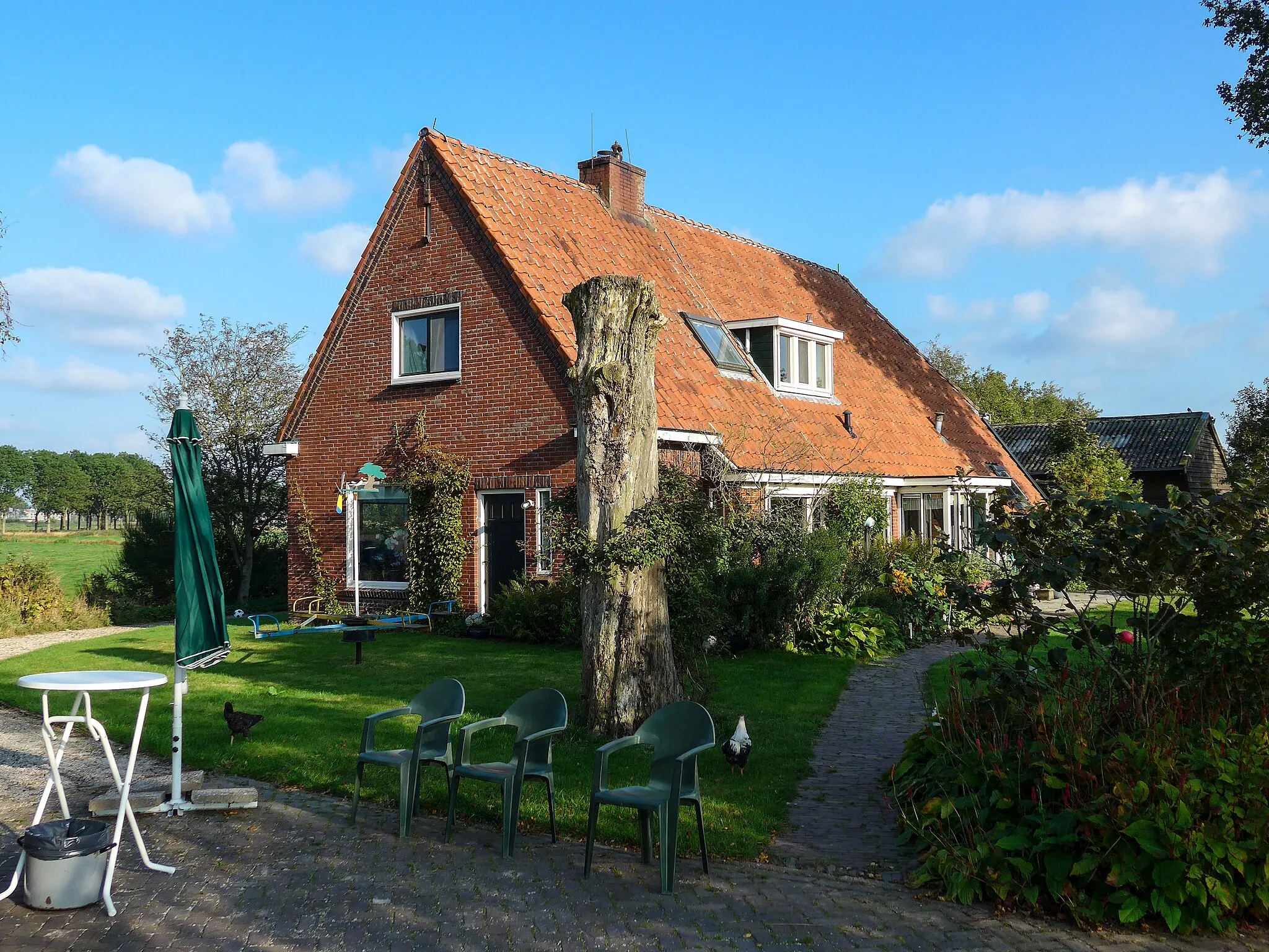 Photo showing: Former dienstwoning at the pumping station near Peizermade, a village in in the Dutch province of Drenthe.