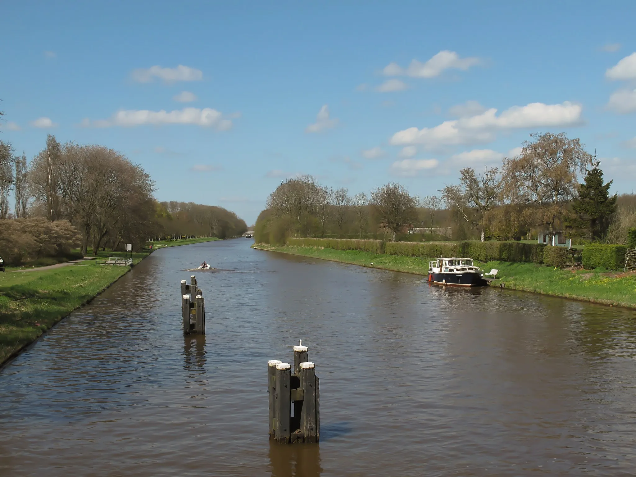 Photo showing: Emmeloord, canal: de Lemstervaart