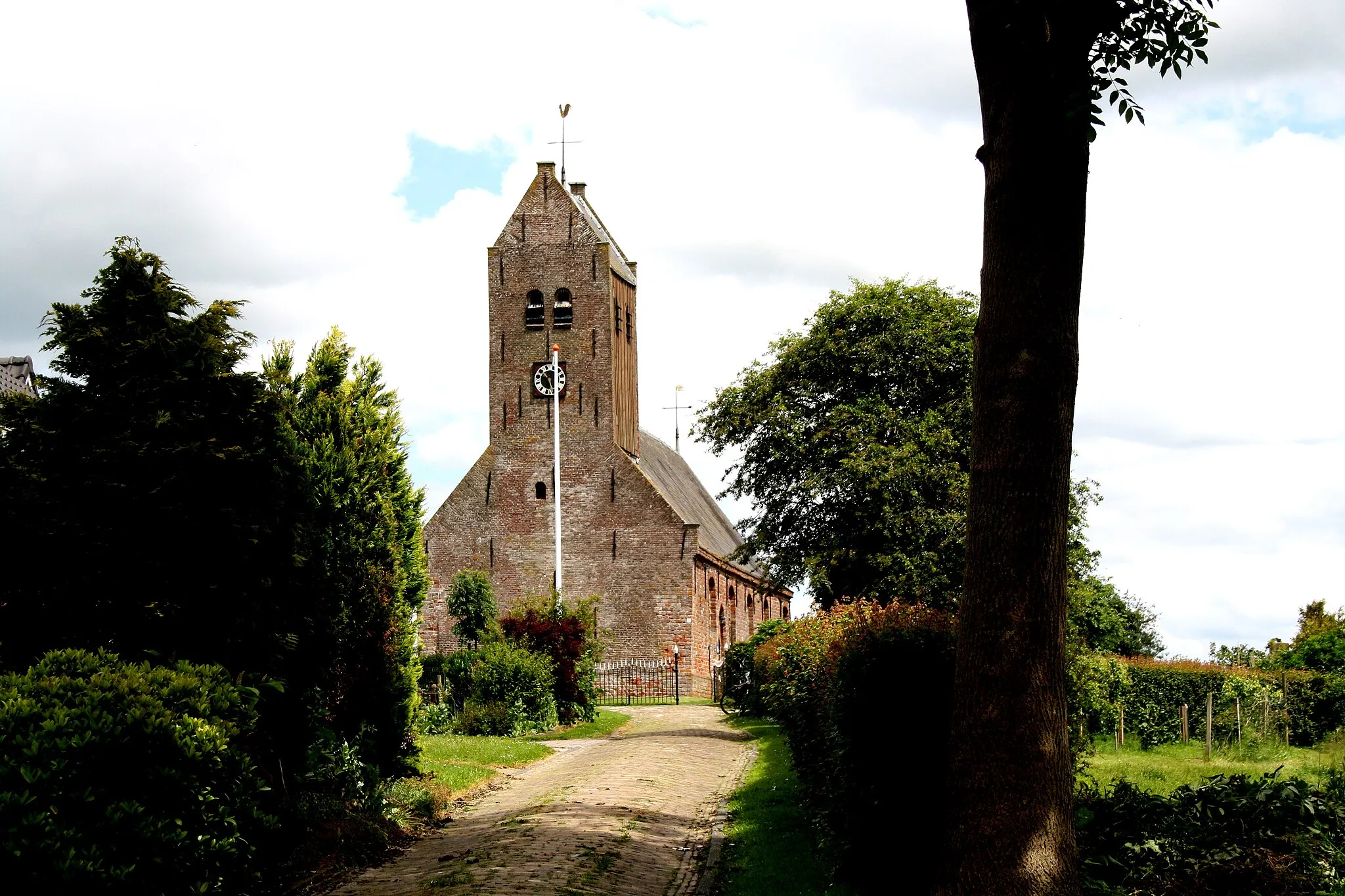 Photo showing: Lichtaard - Hervormde kerk - gebouwd 16e eeuw