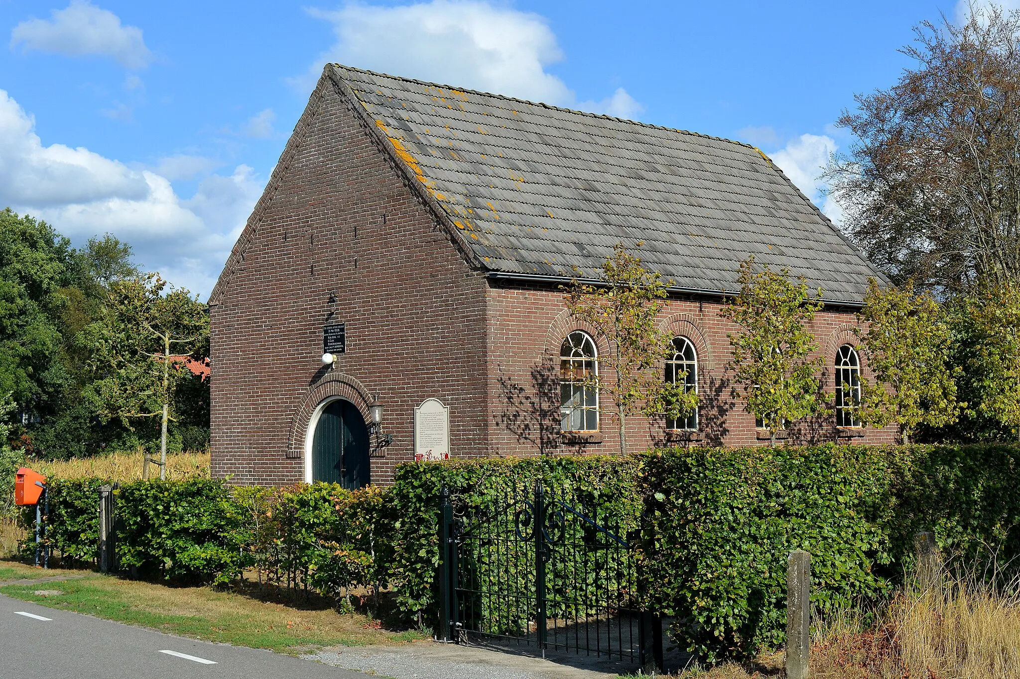 Photo showing: Rotstergaast (Lytse Gaast), tsjerke