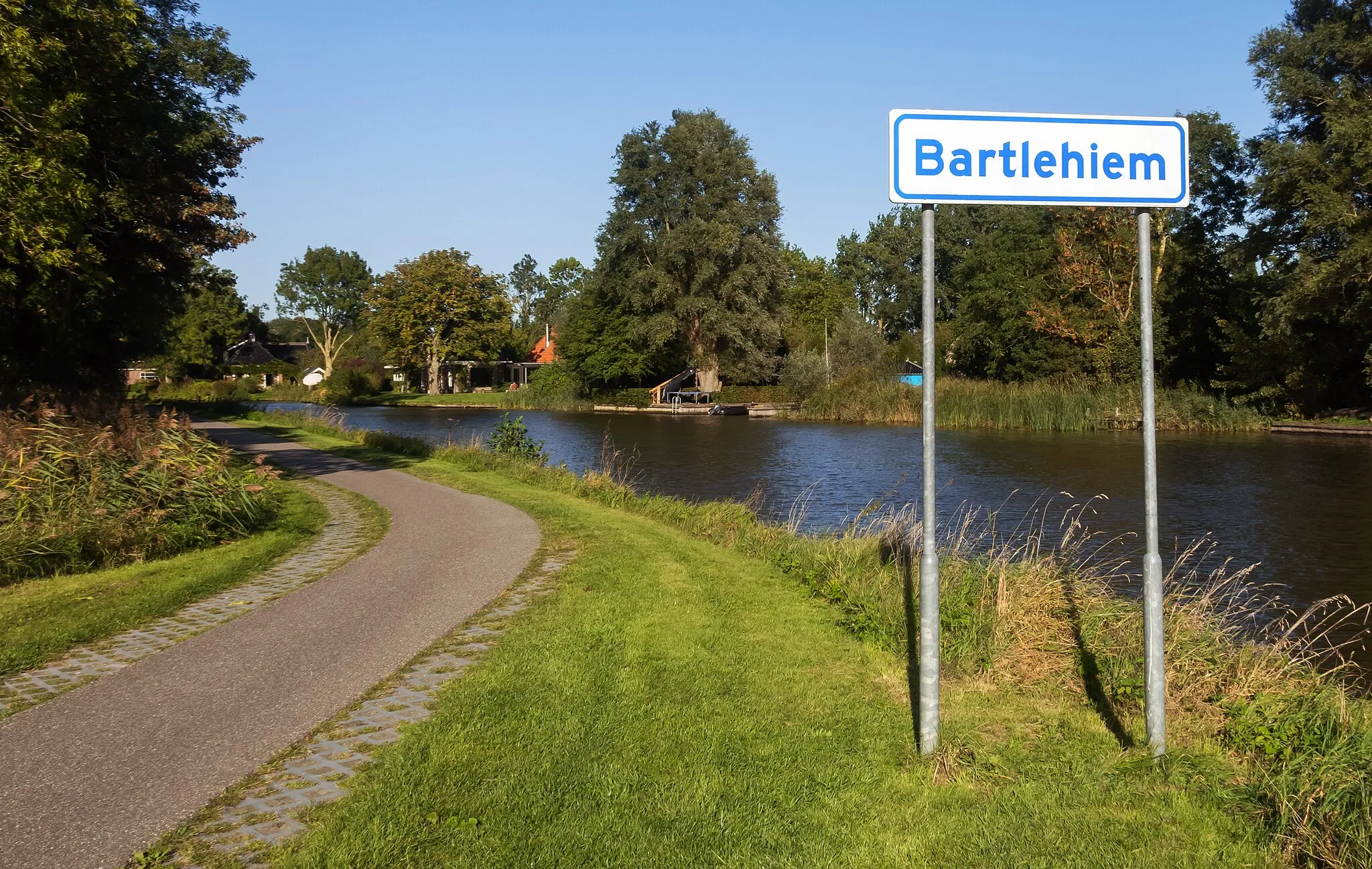 Photo showing: near Bartlehiem, canal: the Dokkumer Ee