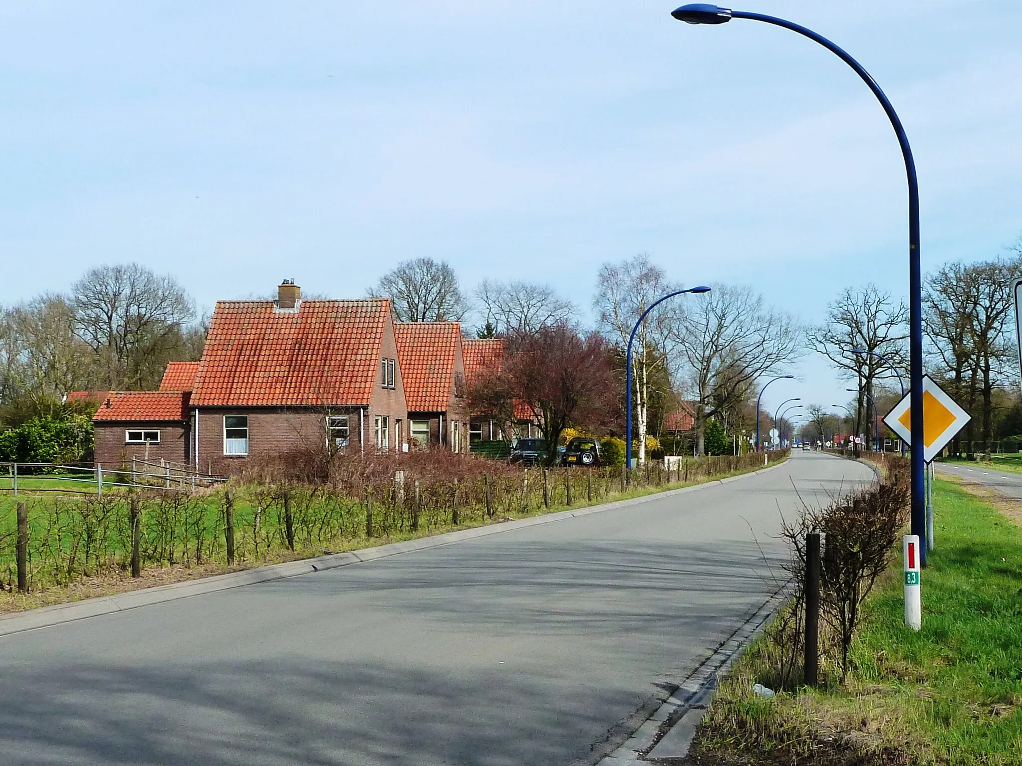 Photo showing: Nijeberkoop, huizen langs de Bovenweg.