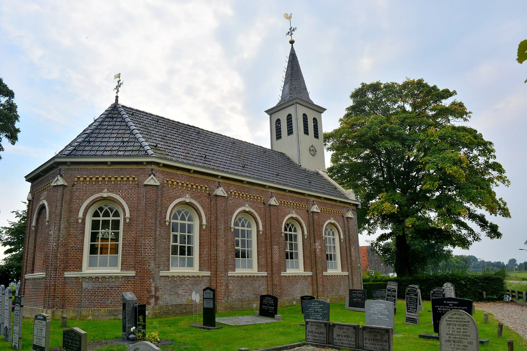 Photo showing: Kerk van Offingawier