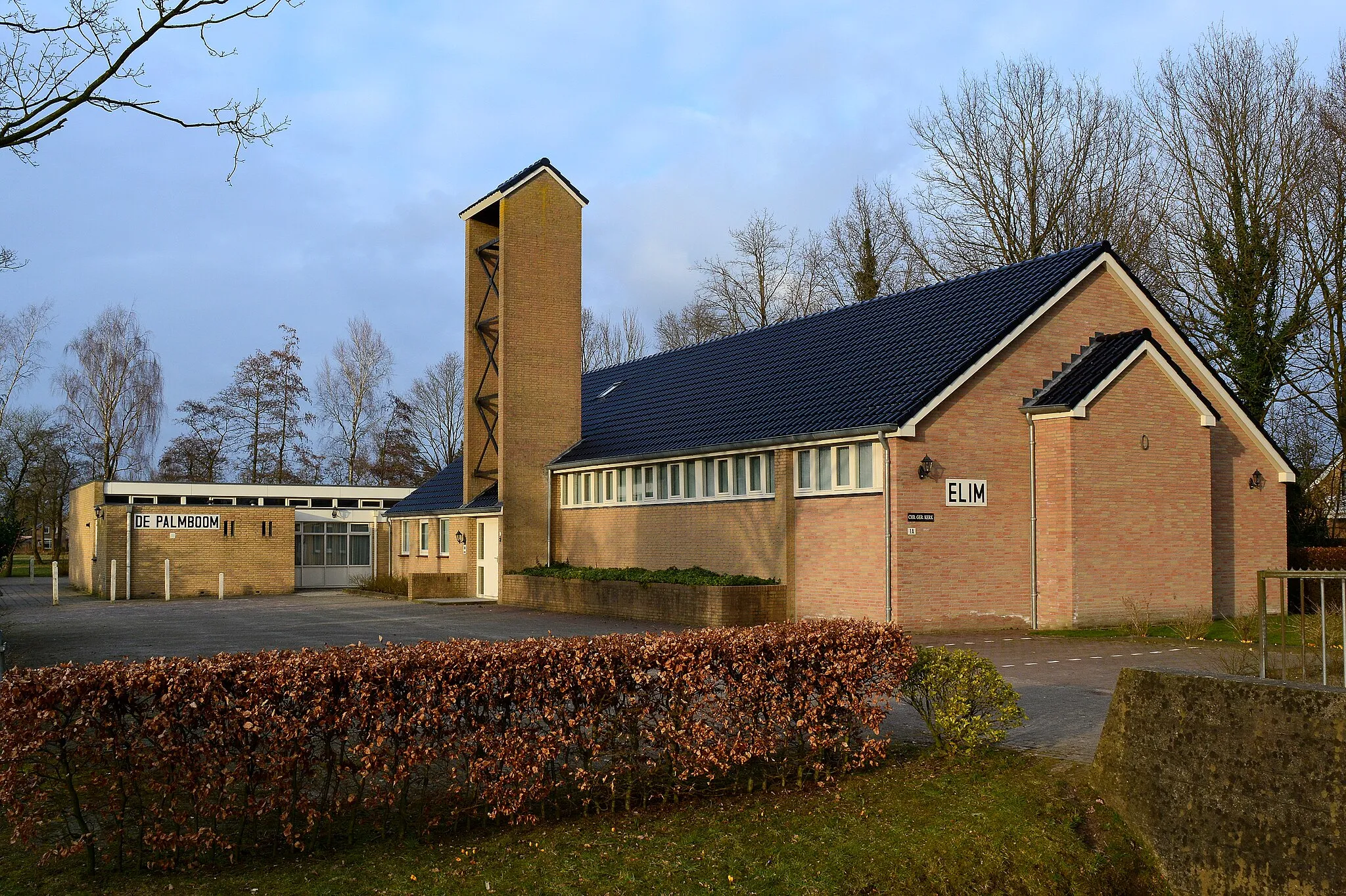 Photo showing: Kristlik-Grifformearde tsjerke Sigerswâld-De Wylp