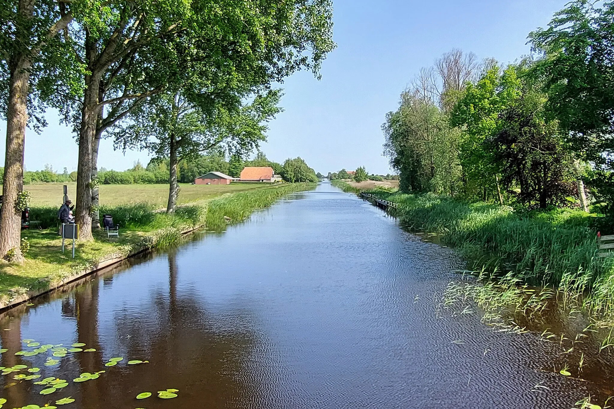 Photo showing: De Feanhoop, Polderhaadkanaal