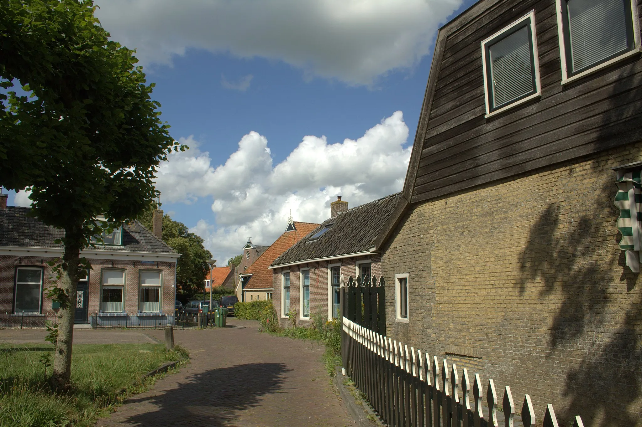 Photo showing: Dorpsgezicht van het dorp Baard in Friesland in de Gemeente Littenseradiel.