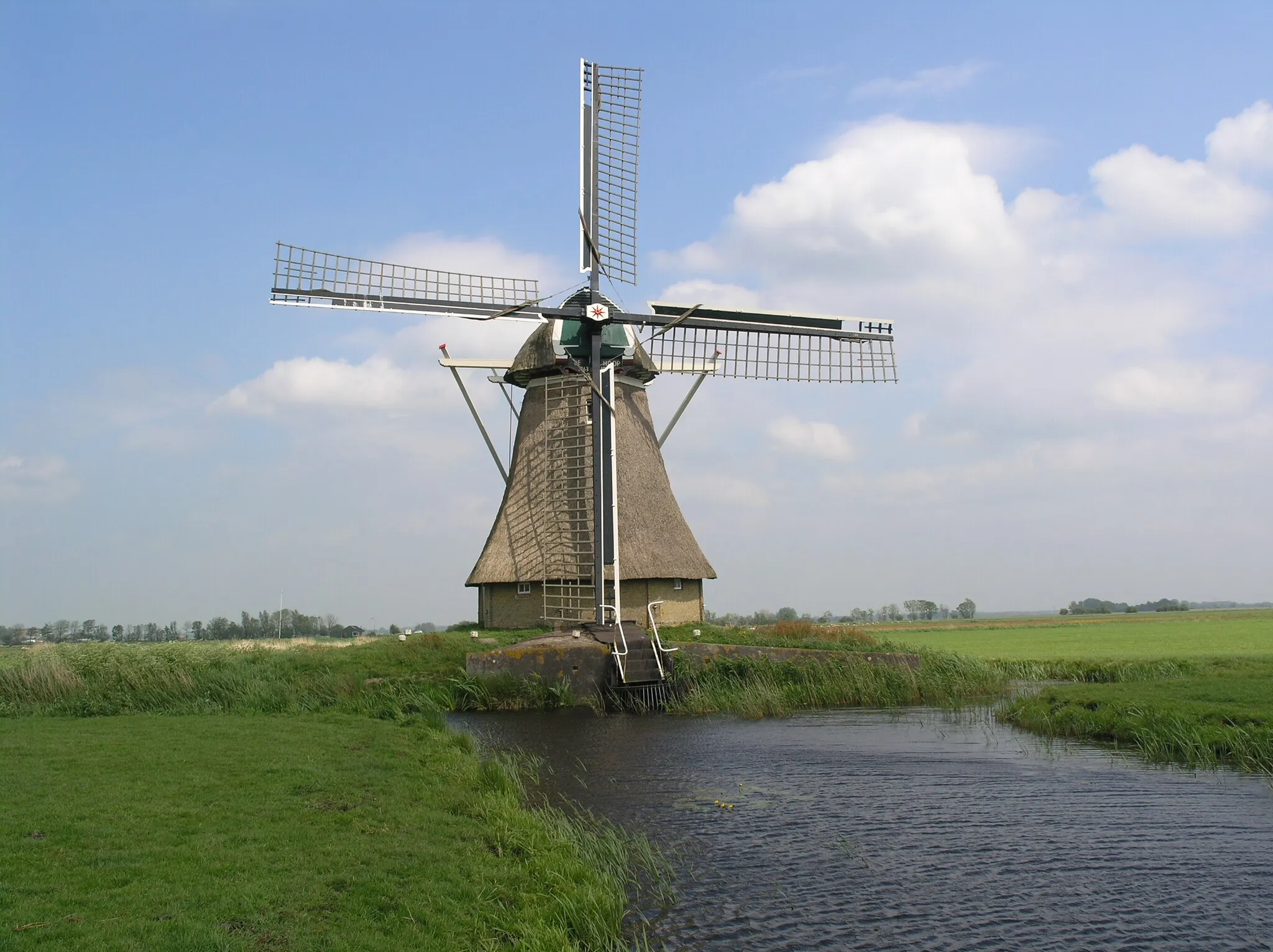 Photo showing: Roodkerk Poldermolen De Hoop