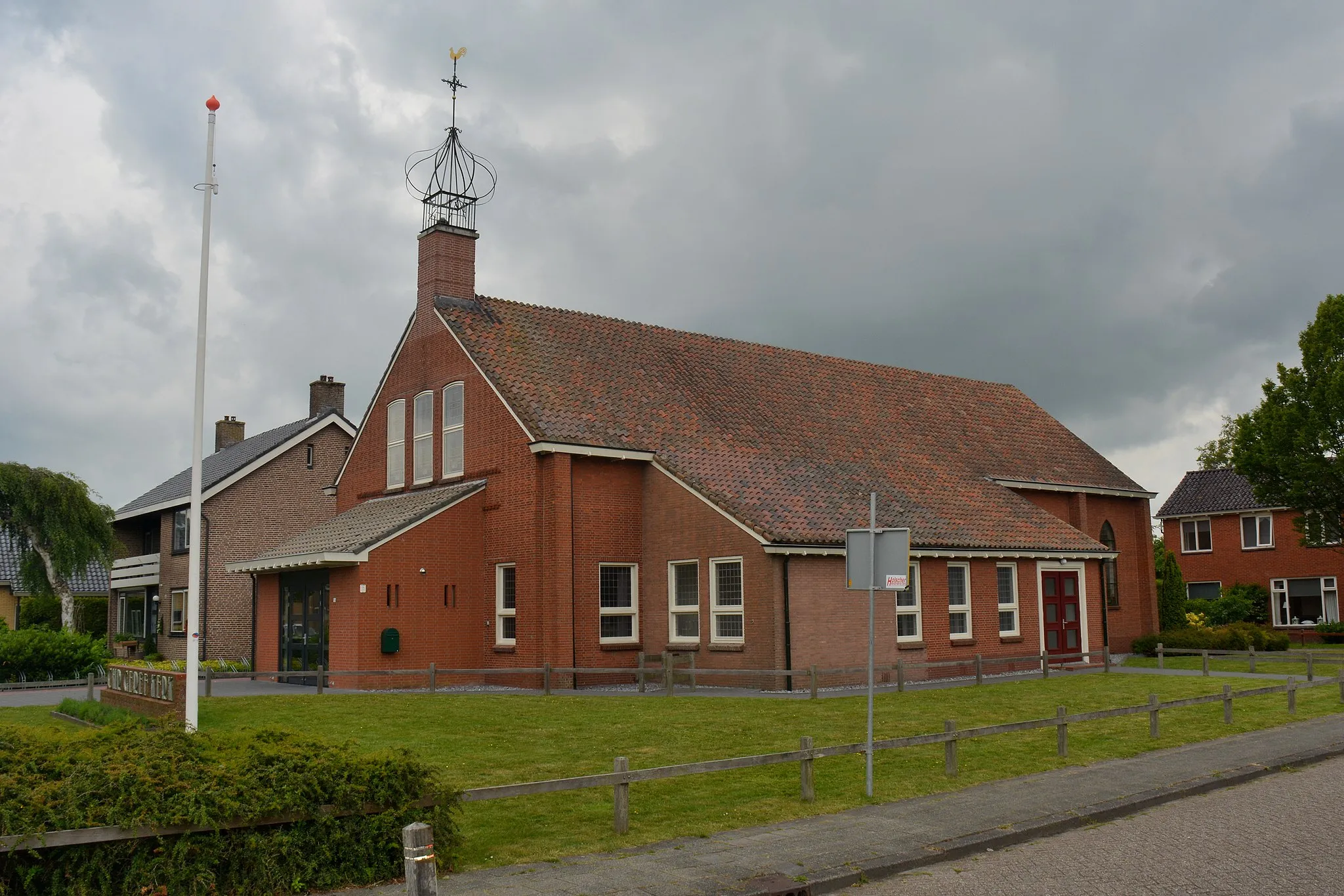 Photo showing: Broeksterwoude, christelijke geref. kerk (Petrusgemeente)