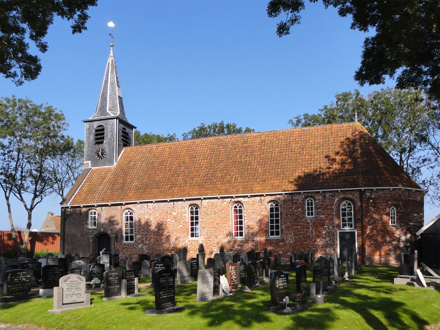Photo showing: Sint-Antoniuskerk in Paesens