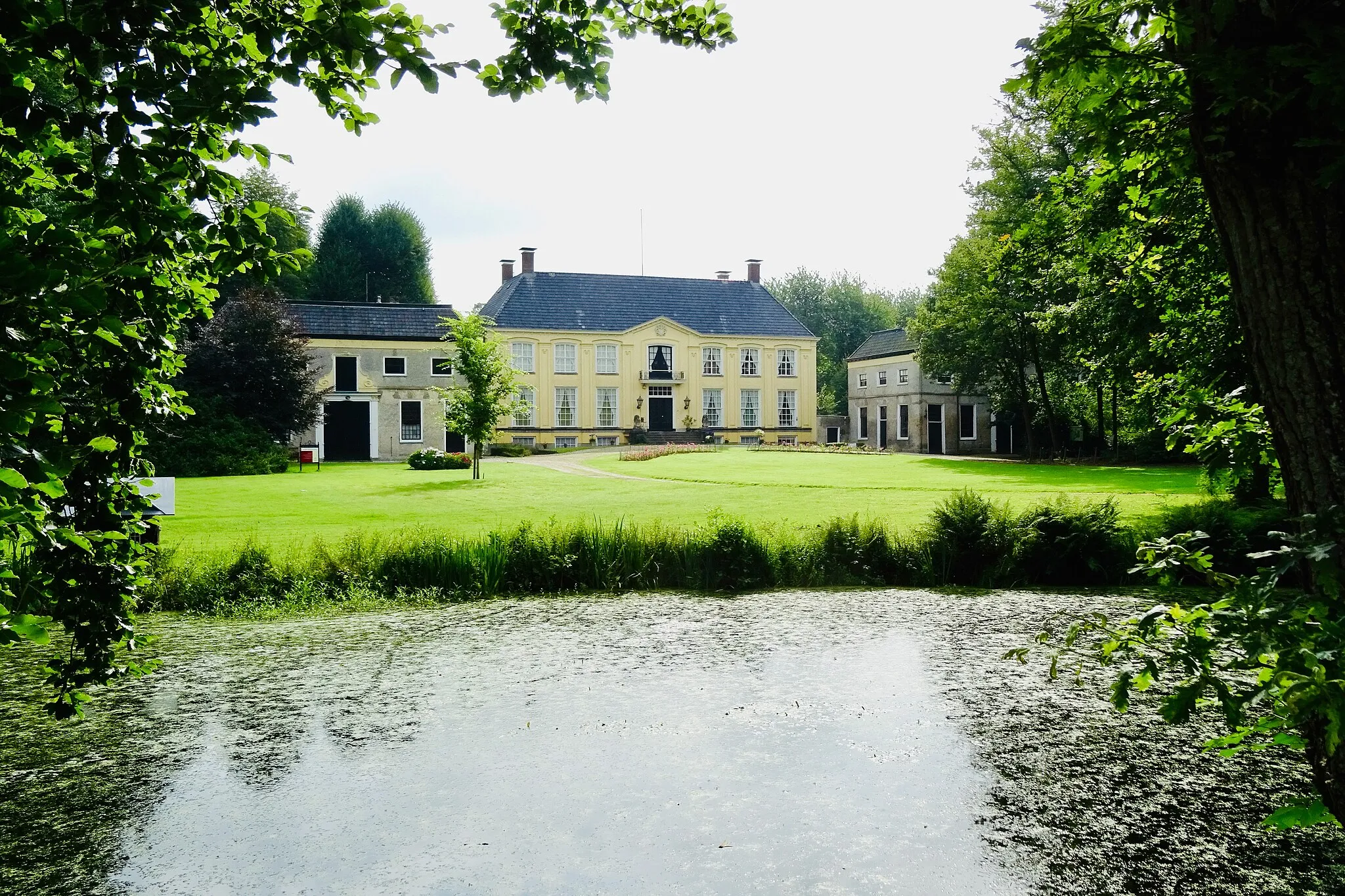 Photo showing: Fogelsanghstate in Veenklooster