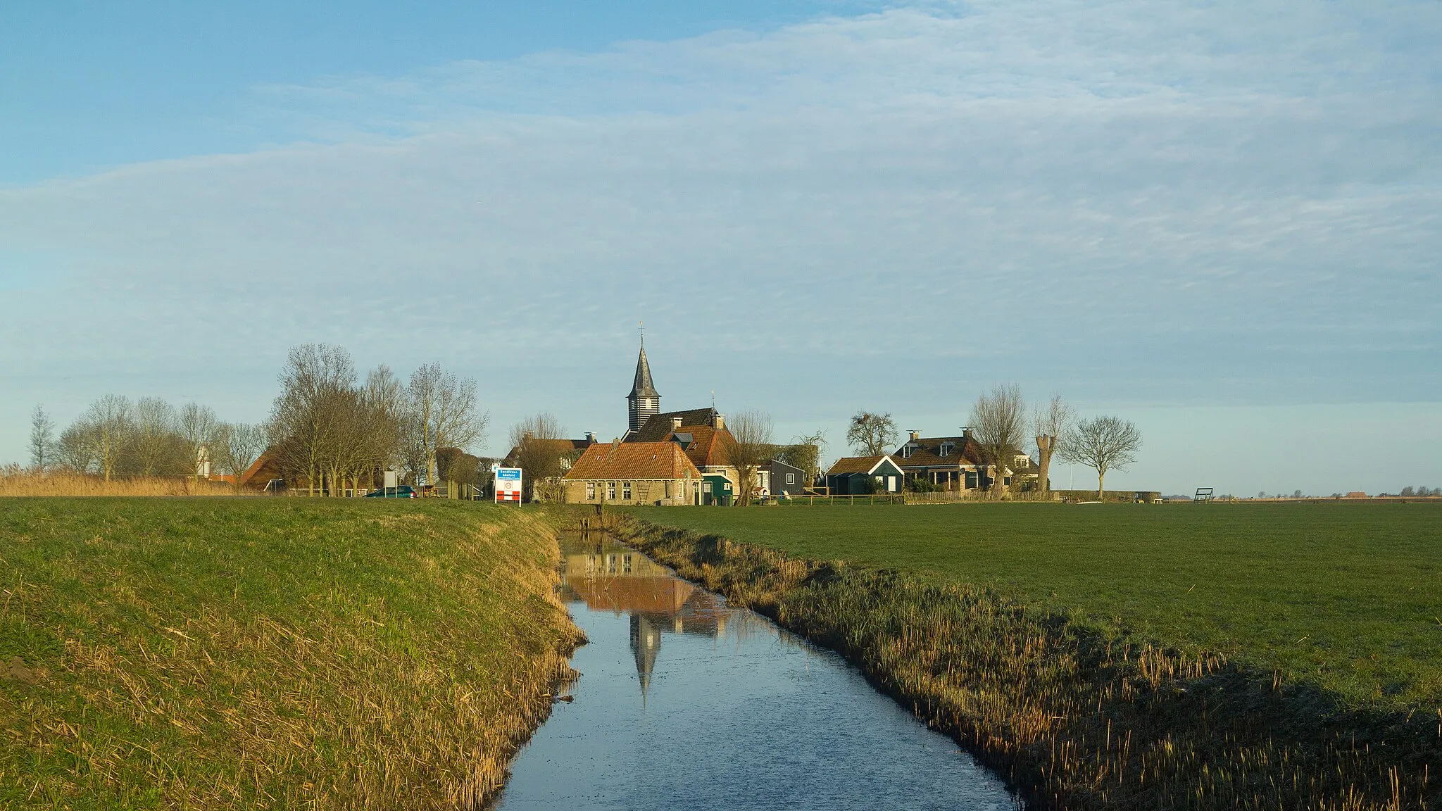 Photo showing: Village of Sandfirden (The Netherlands), as seen from the eastsoutheast
