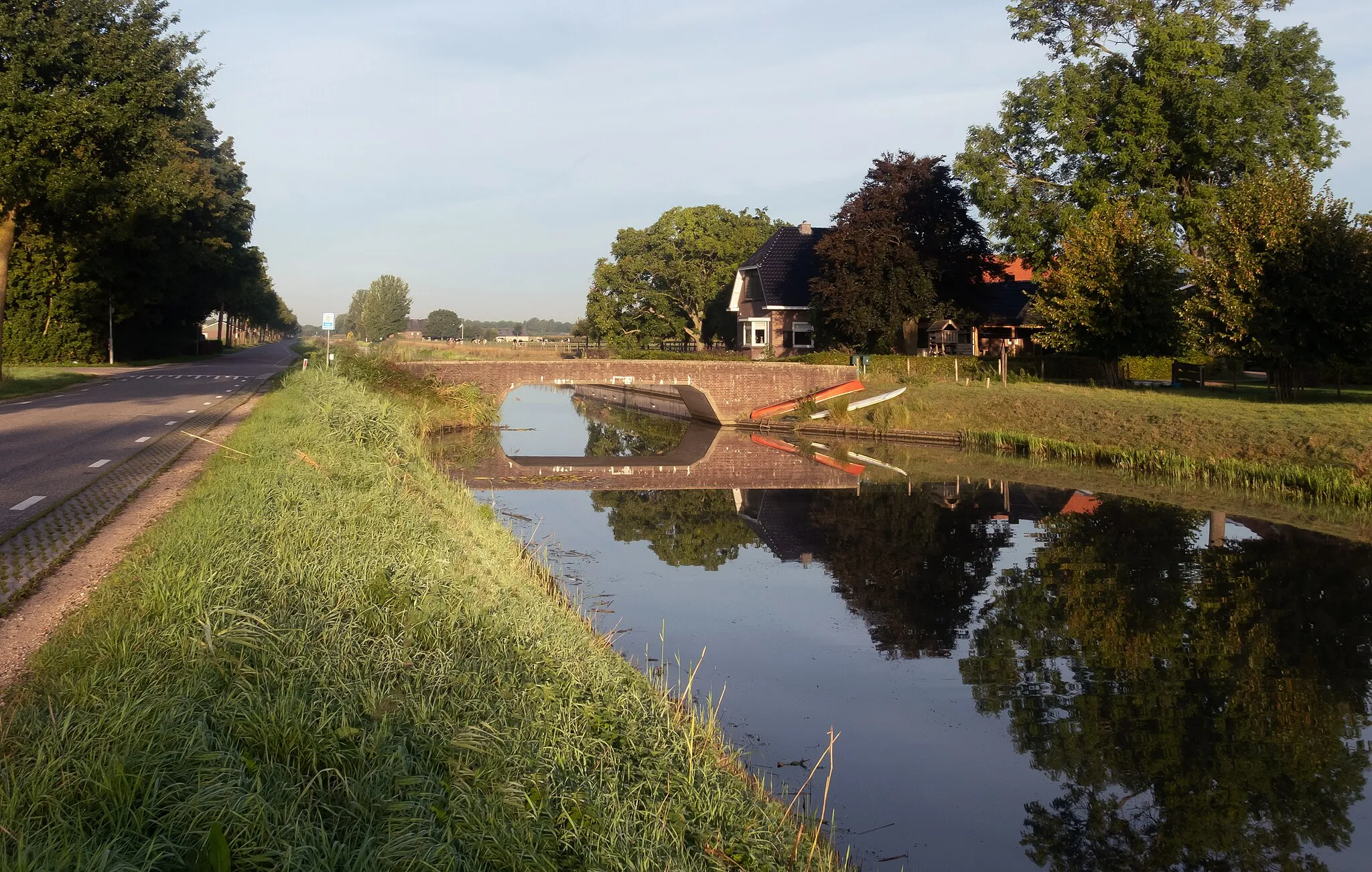 Photo showing: Zetten, river the Linge at the Weteringswal