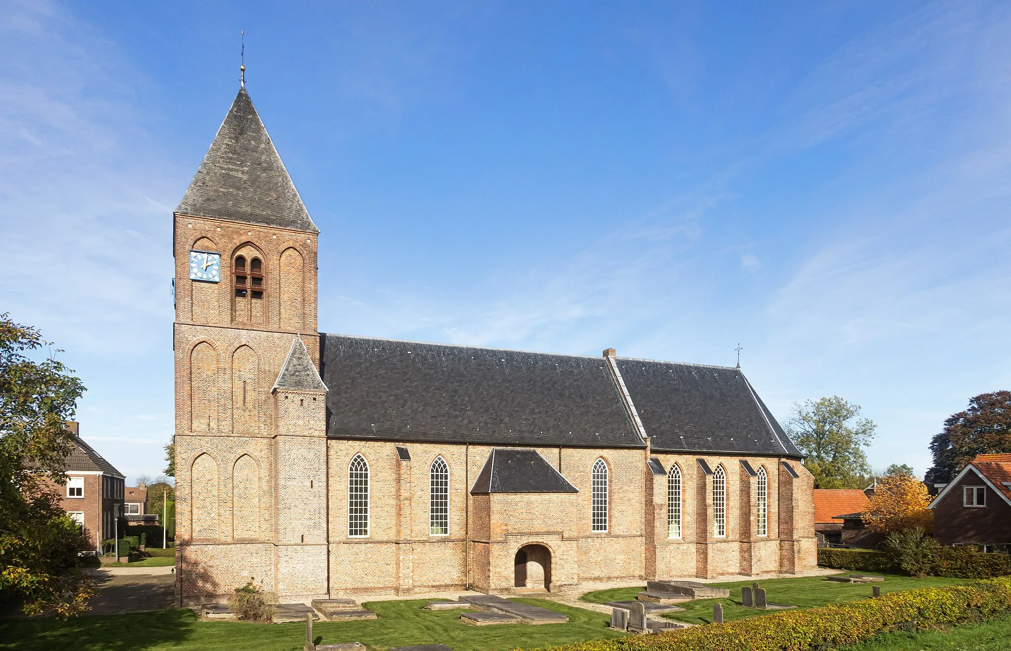 Photo showing: IJzendoorn, the reformed church