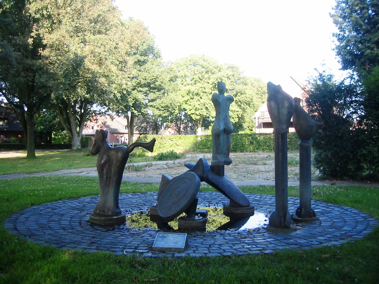 Photo showing: Heimatbrunnen neben dem Dorfplatz in Goch-Nierswalde (Deutschland)