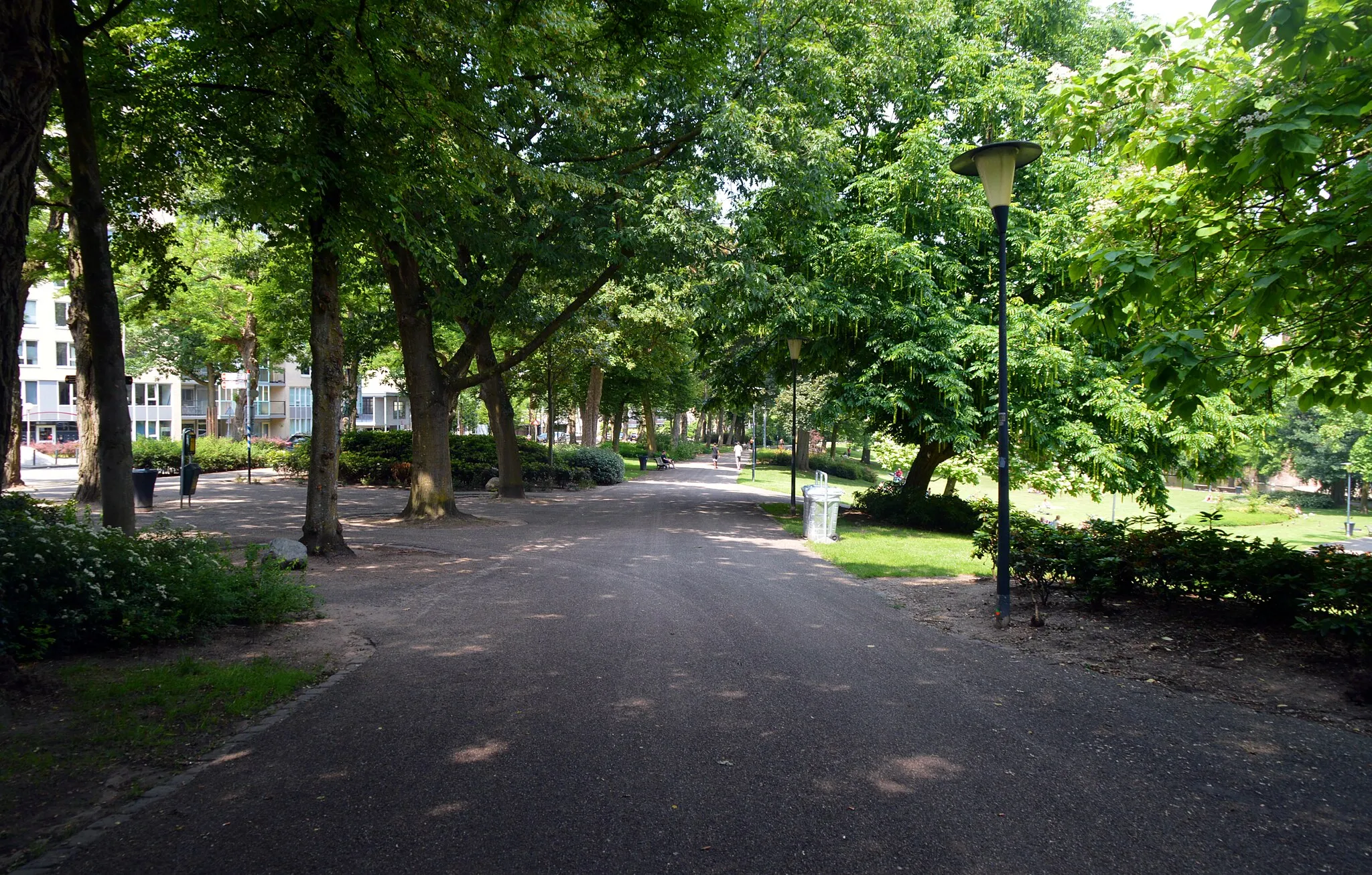 Photo showing: Nijmegen Kronenburgerpark entrance Kronenburgersingel