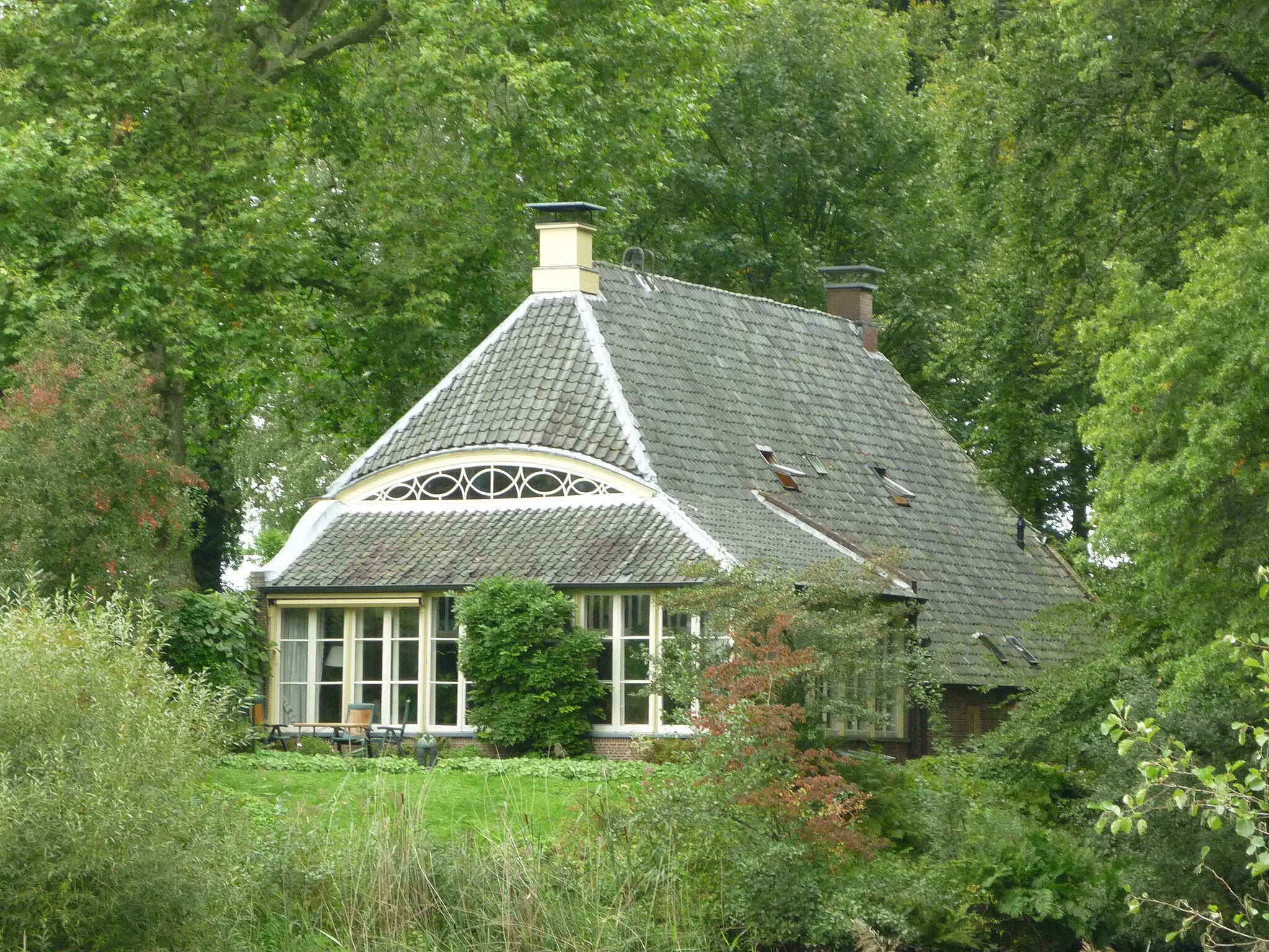 Photo showing: This is an image of rijksmonument number 512008