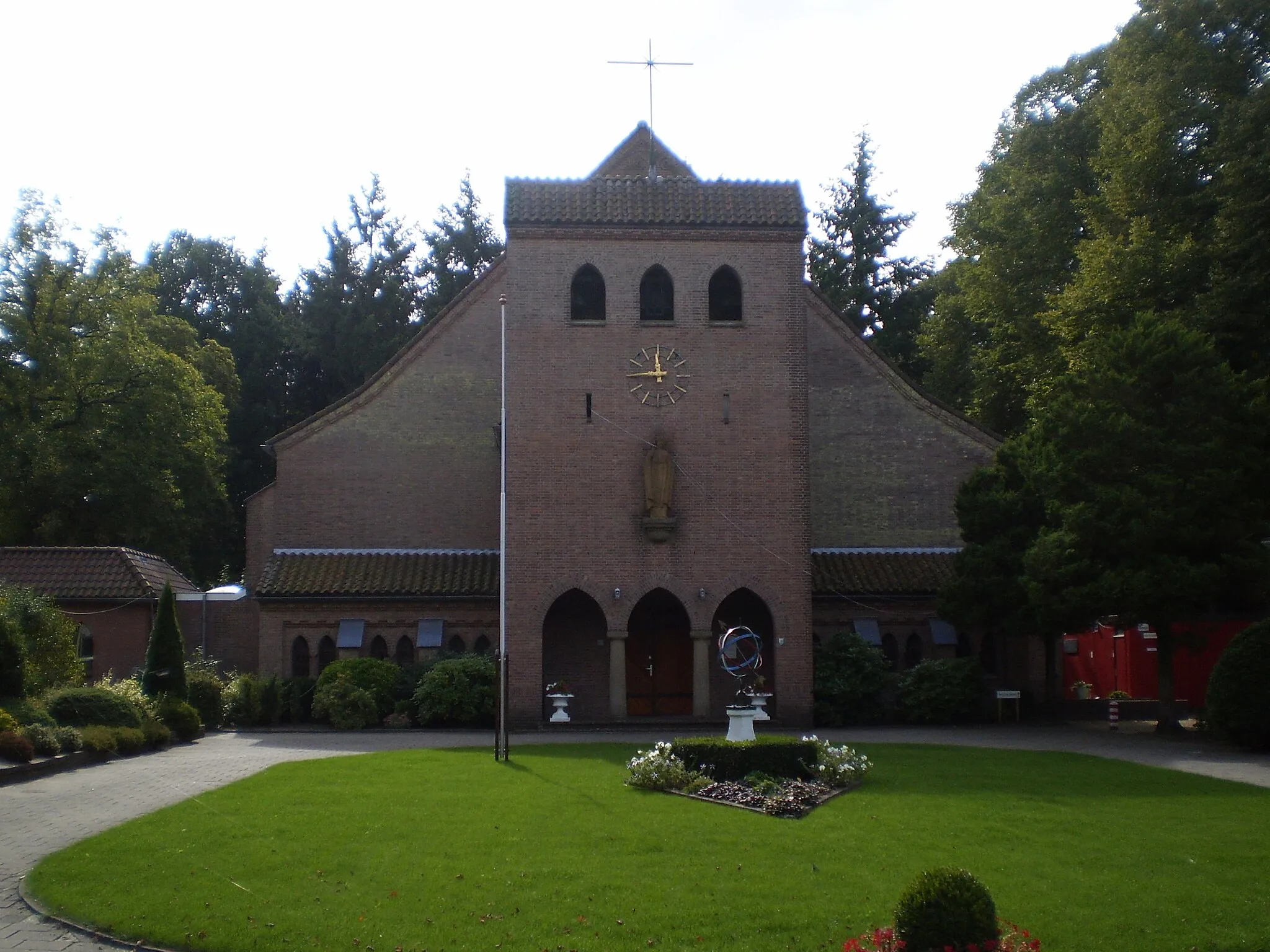 Photo showing: RK parochiekerk Carolus Borromeus, Soesterberg