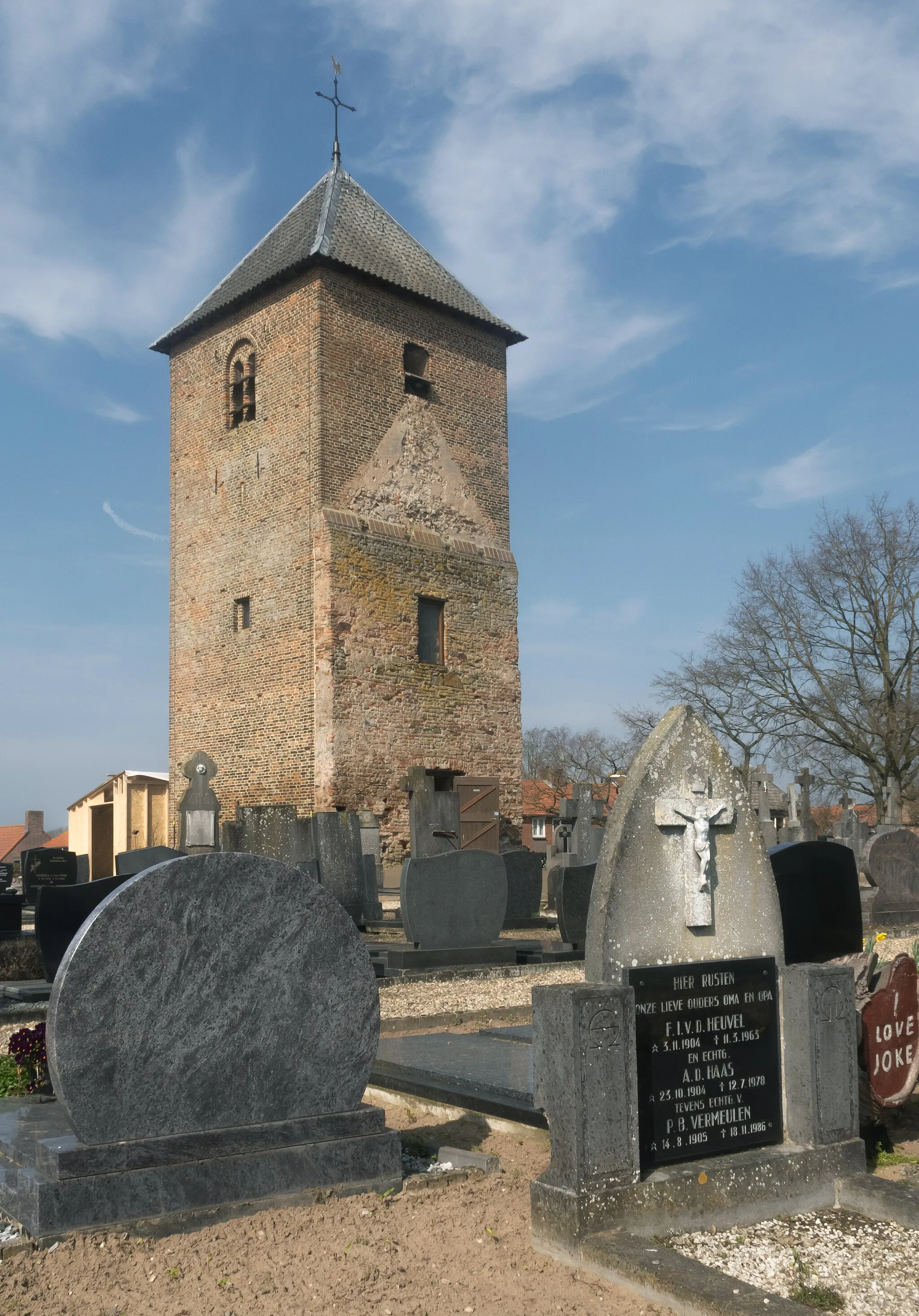 Photo showing: Afferden, Churchtower