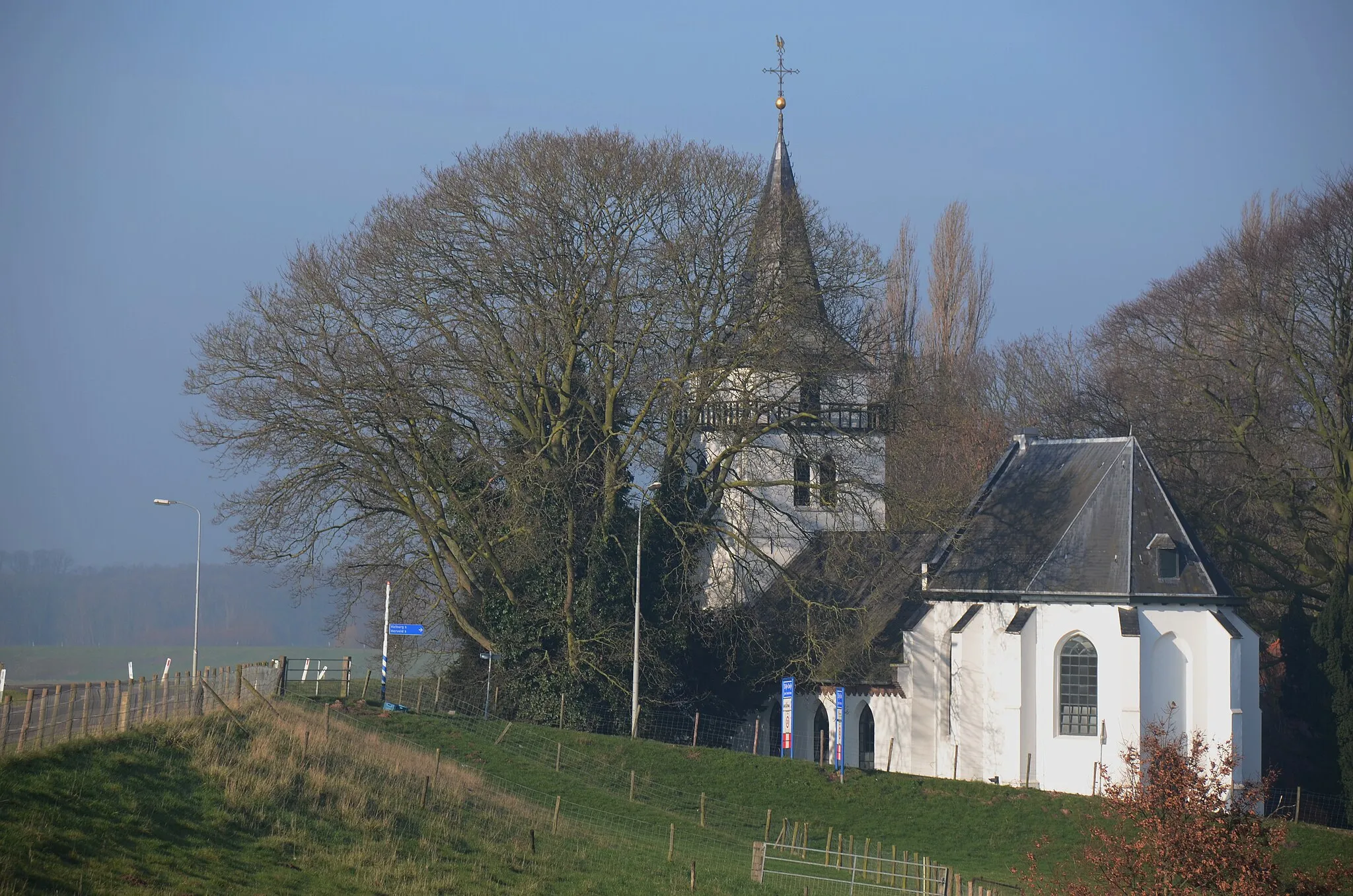 Photo showing: Protestant church of Slijk-Ewijk from some distance