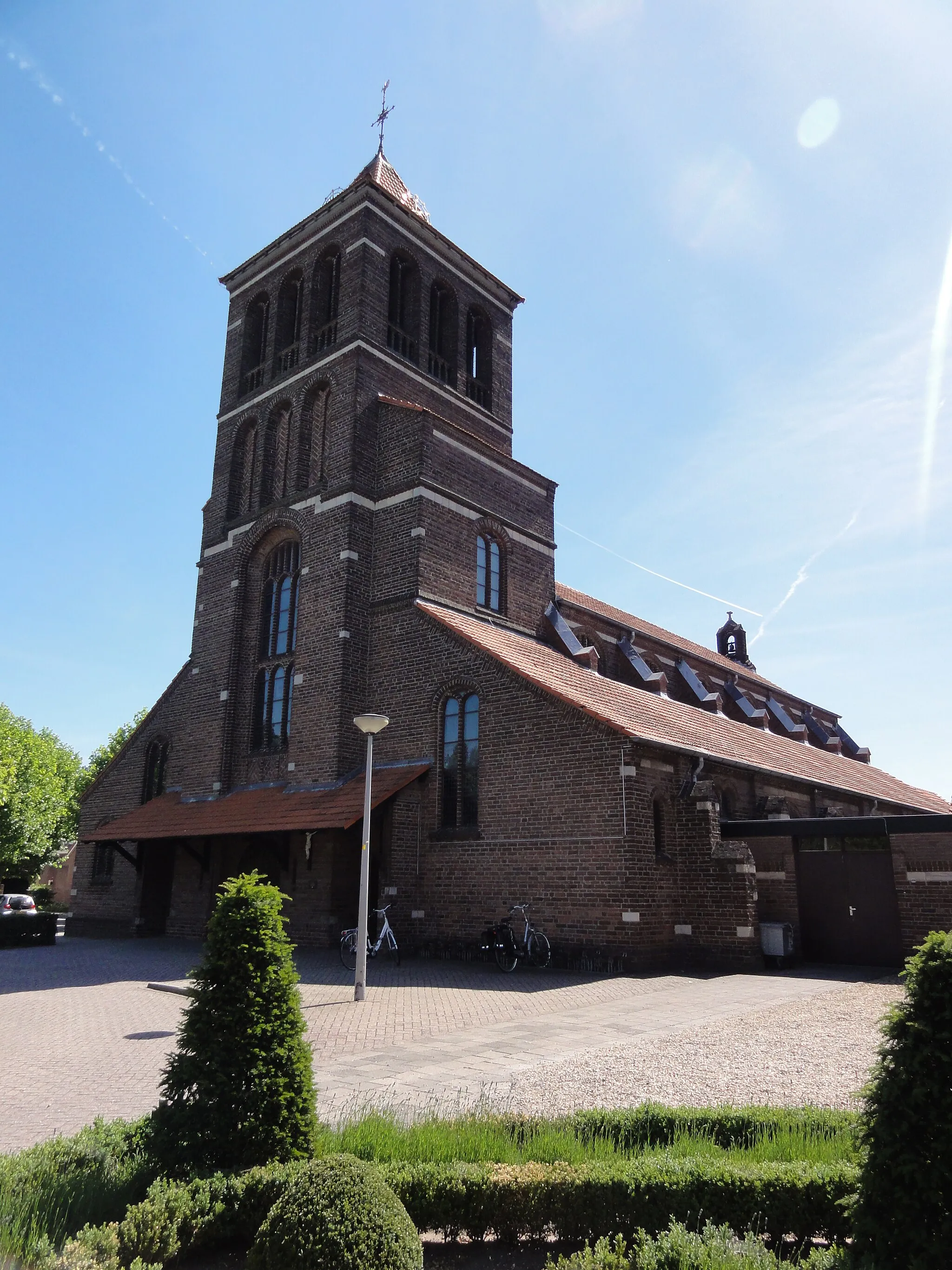Photo showing: Huissen-Zand (Lingewaard) RK kerk