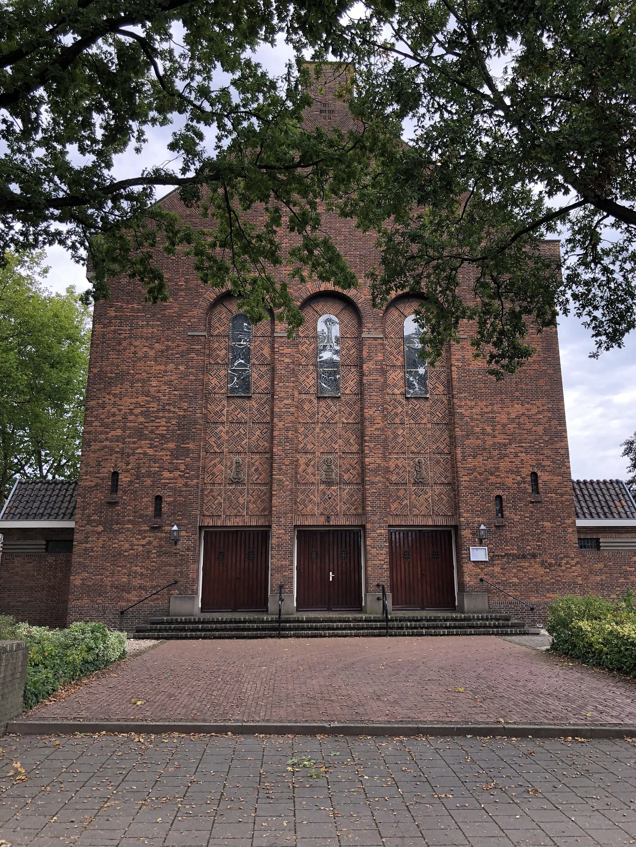 Photo showing: Facade of the Reformed Church located at Kerkstraat 7 in Renkum, the Netherlands.